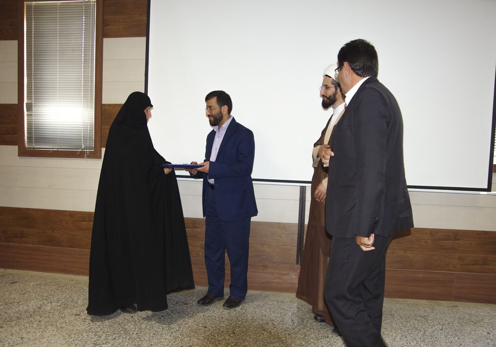 بیستمین گردهمایی سراسری معاونان و نمایندگان نشریات رشد استان‌ها مشهد مقدس