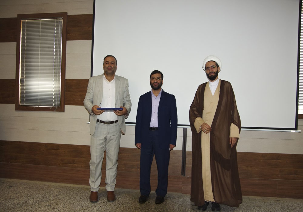 بیستمین گردهمایی سراسری معاونان و نمایندگان نشریات رشد استان‌ها مشهد مقدس