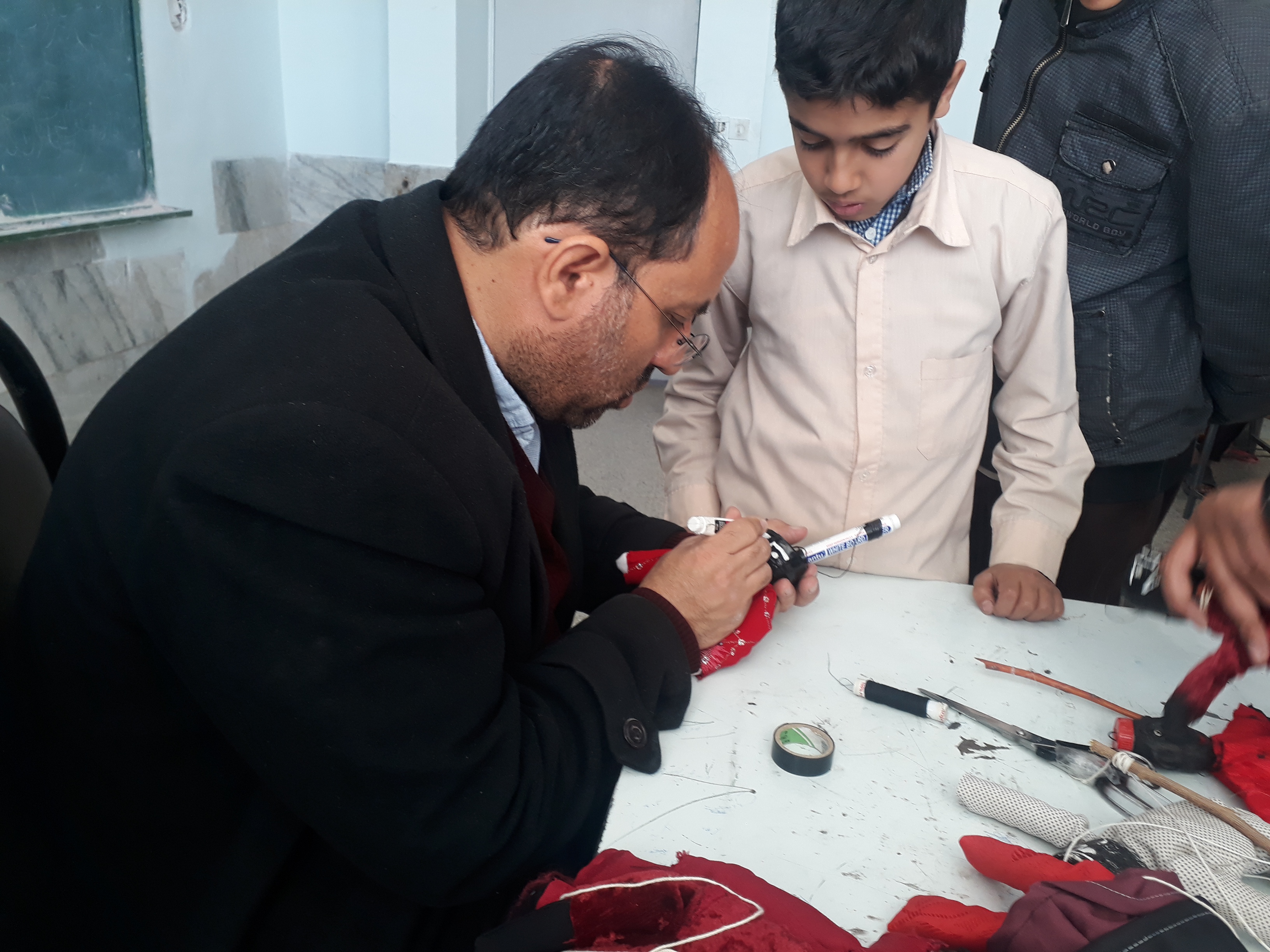 رشد هنرجو: عروسک گردانی