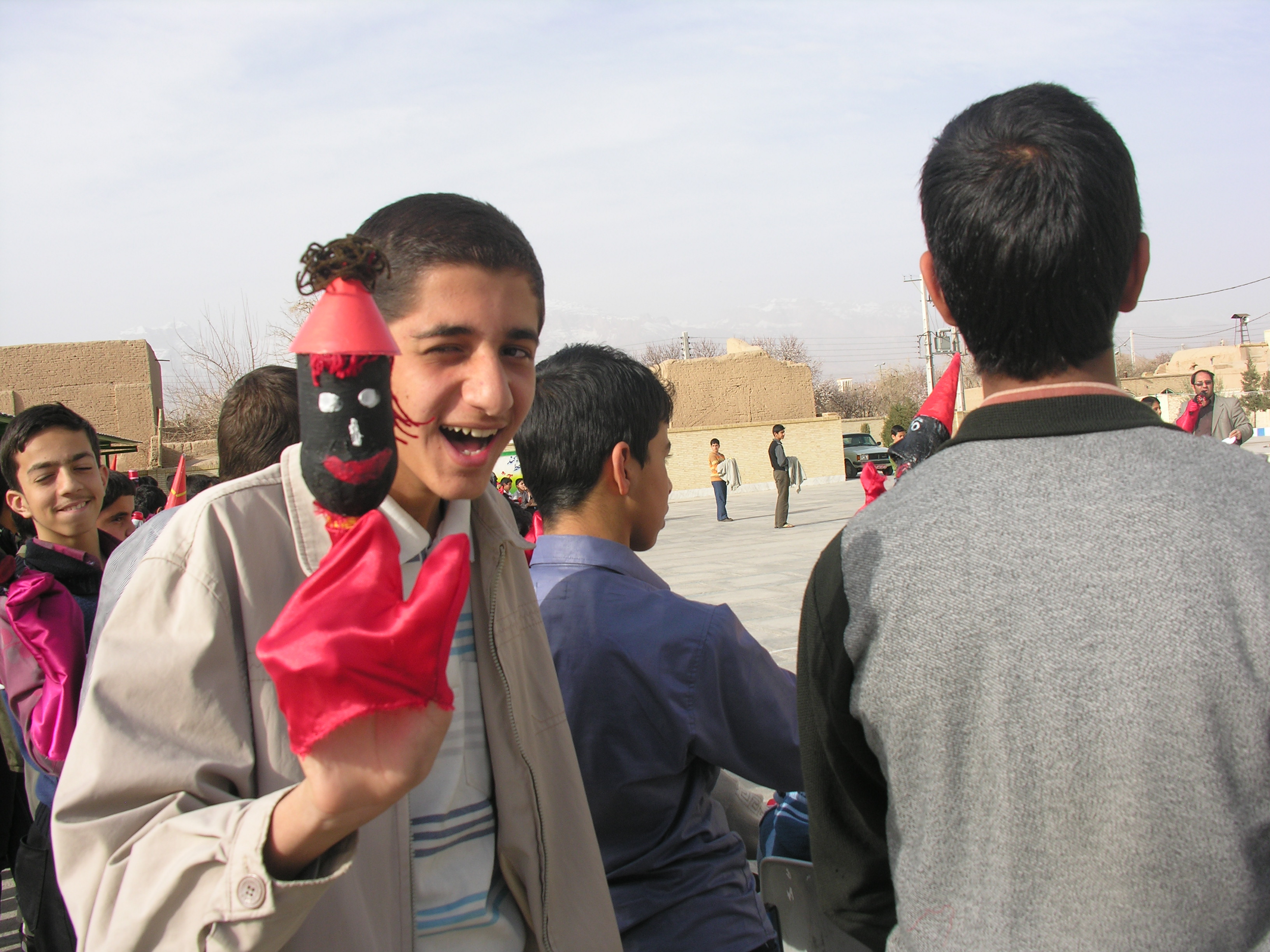 رشد هنرجو: عروسک گردانی