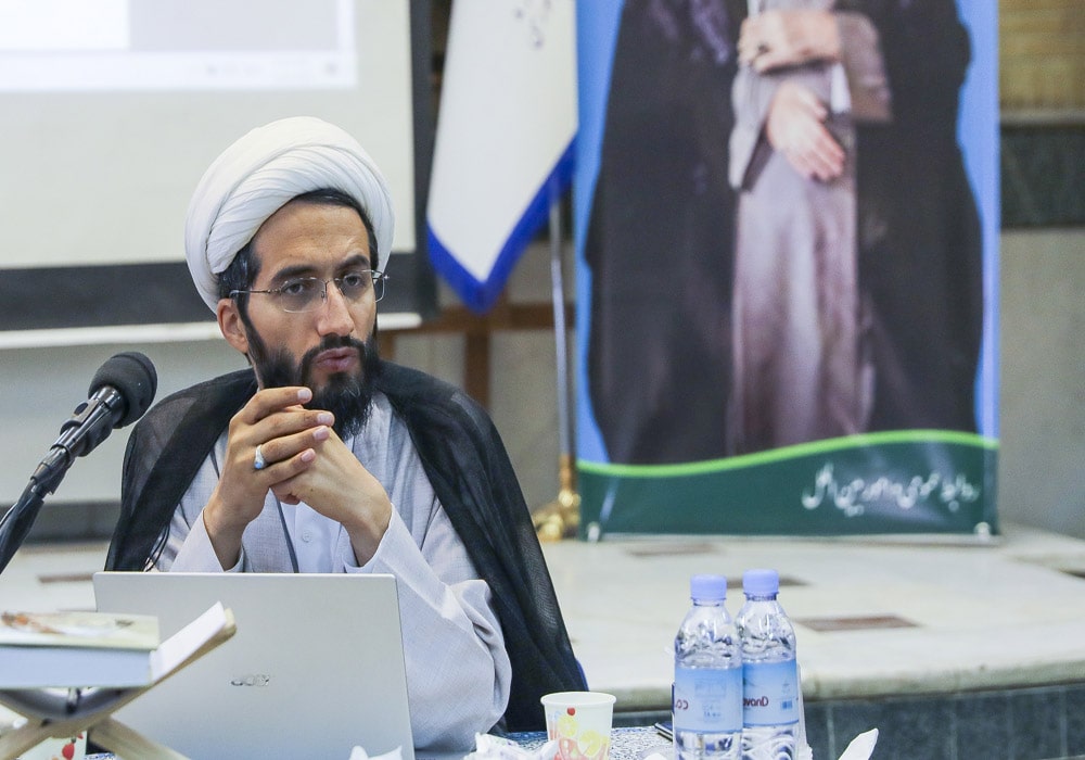 ارائه گزارش عملکرد سه ماهه دوم دفتر انتشارات و فناوری آموزشی