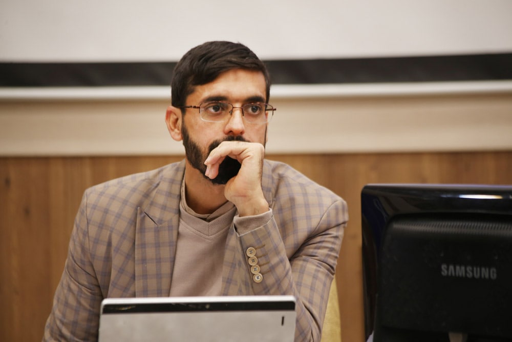 دکتر مصطفی تیموریان