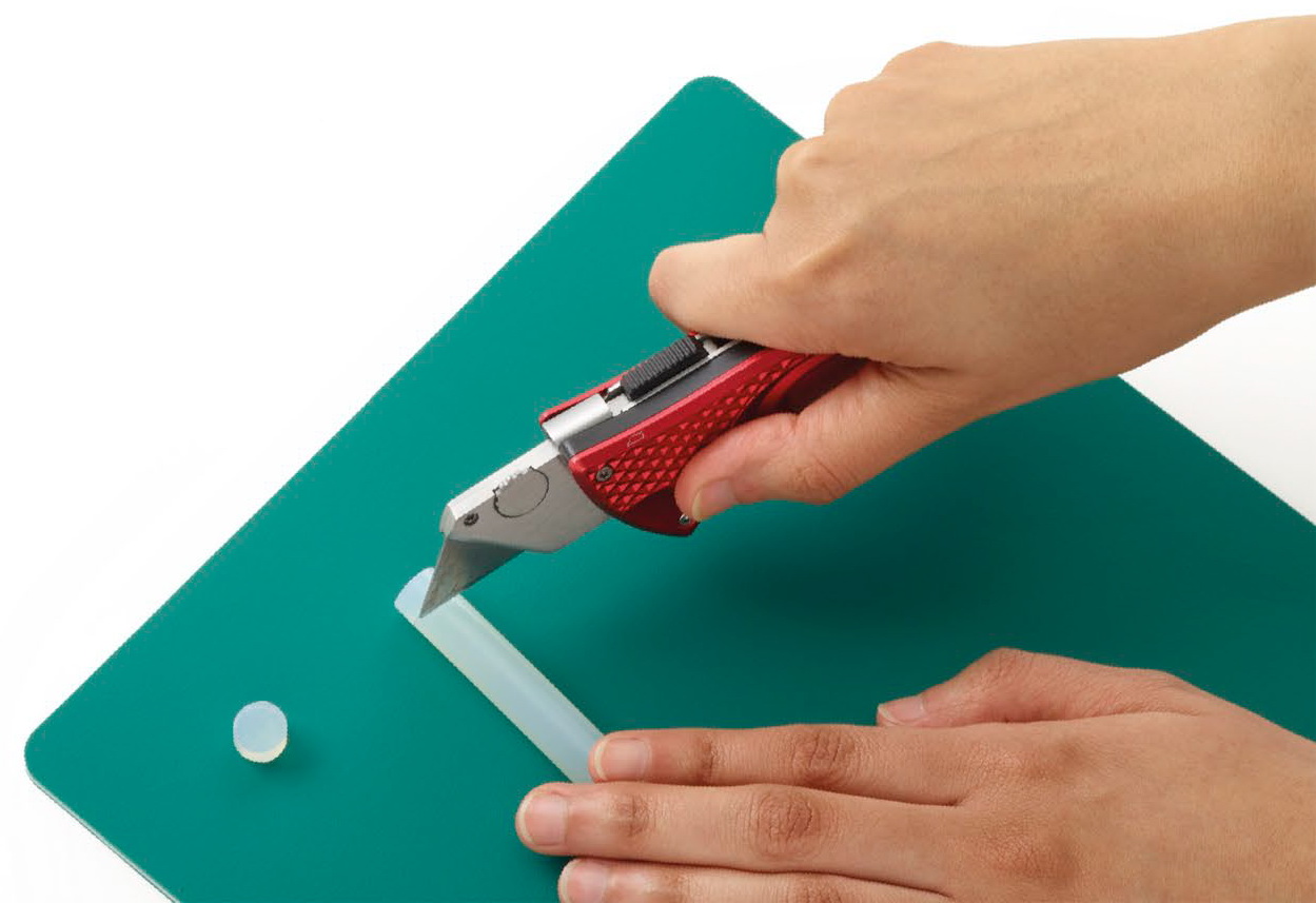 رشد آموزش فیزیک: ساخت مولد برق 8