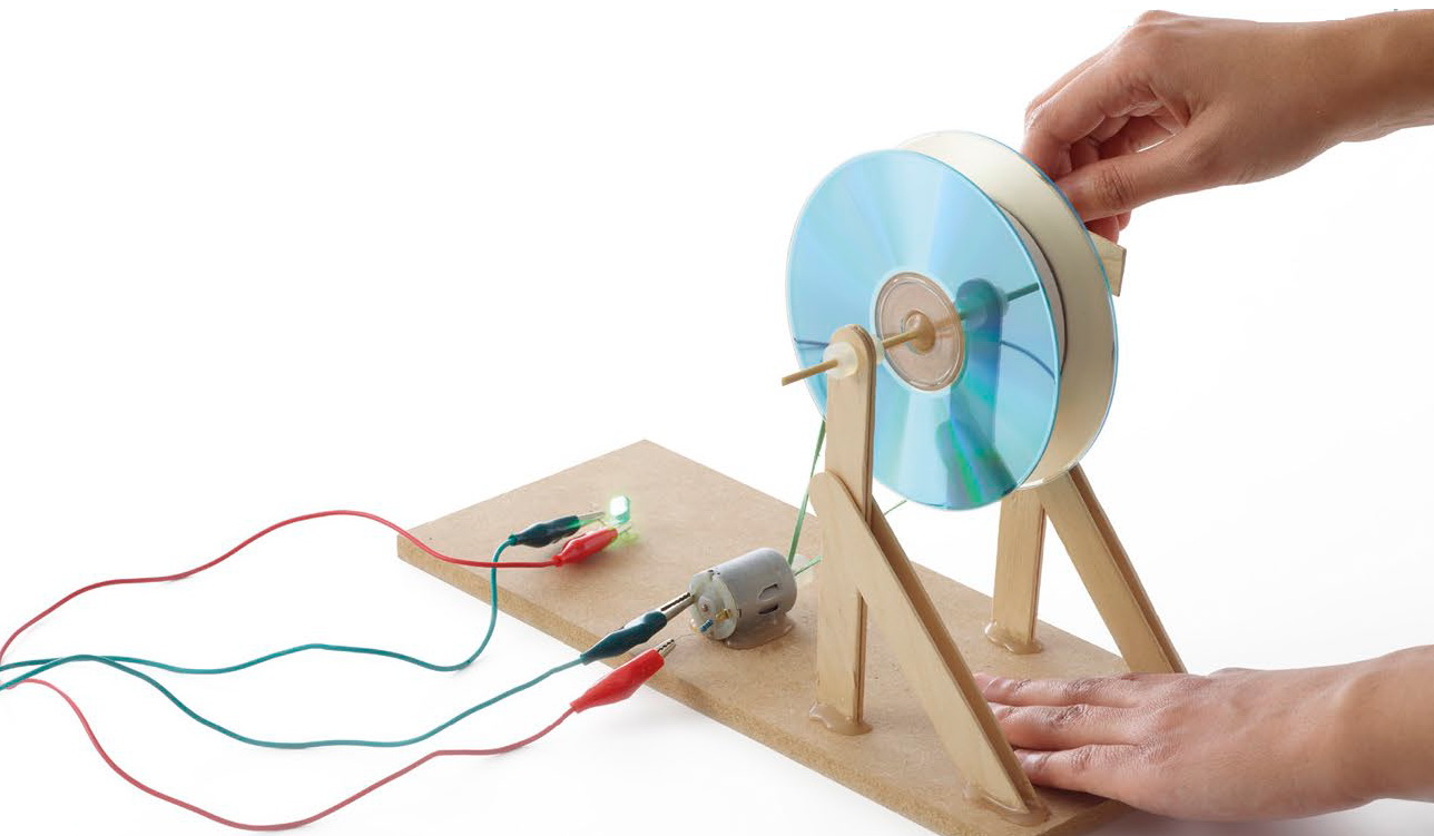 رشد آموزش فیزیک: ساخت مولد برق 25