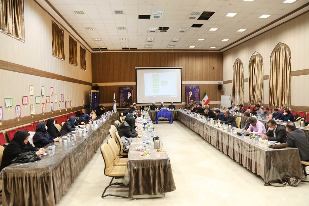 جلسه تربیت اعتقادی، عبادی و اخلاقی ؛ تربیت اجتماعی و سیاسی