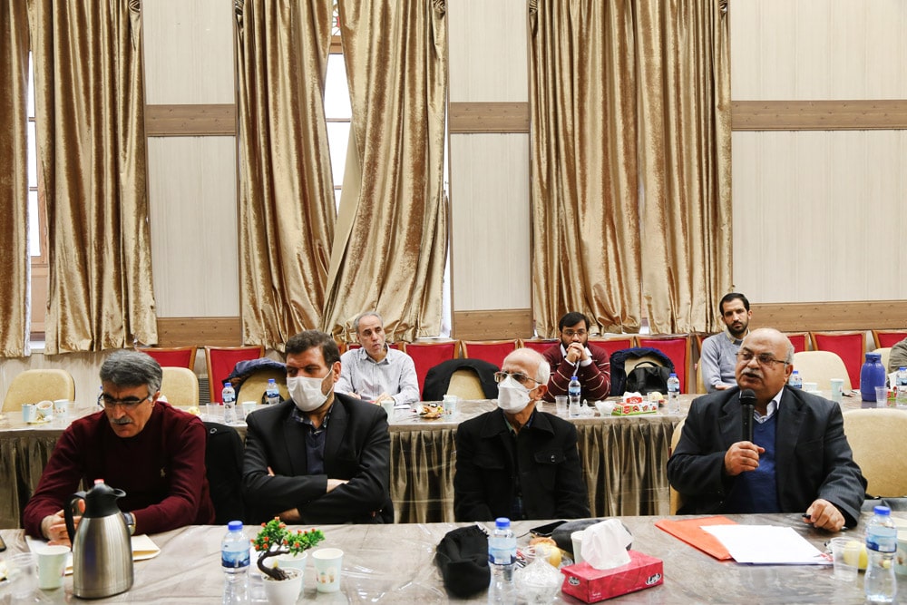 جلسه تربیت اعتقادی، عبادی و اخلاقی ؛ تربیت اجتماعی و سیاسی