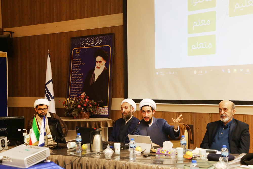 جلسه تربیت اعتقادی، عبادی و اخلاقی ؛ تربیت اجتماعی و سیاسی