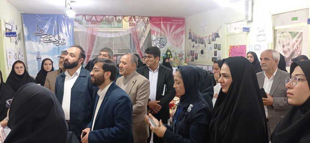 دبیرستان کوثر پاکدشت