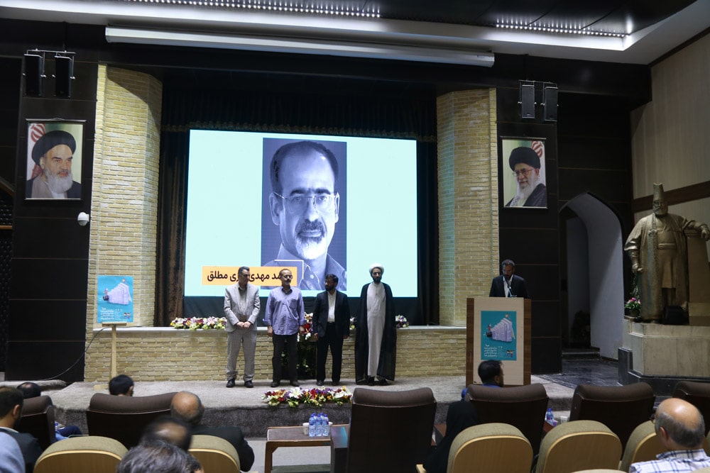 اختتامیه دوازدهمین دوره جشنواره ملی دوسالانه عکس و تصویرگری رشد