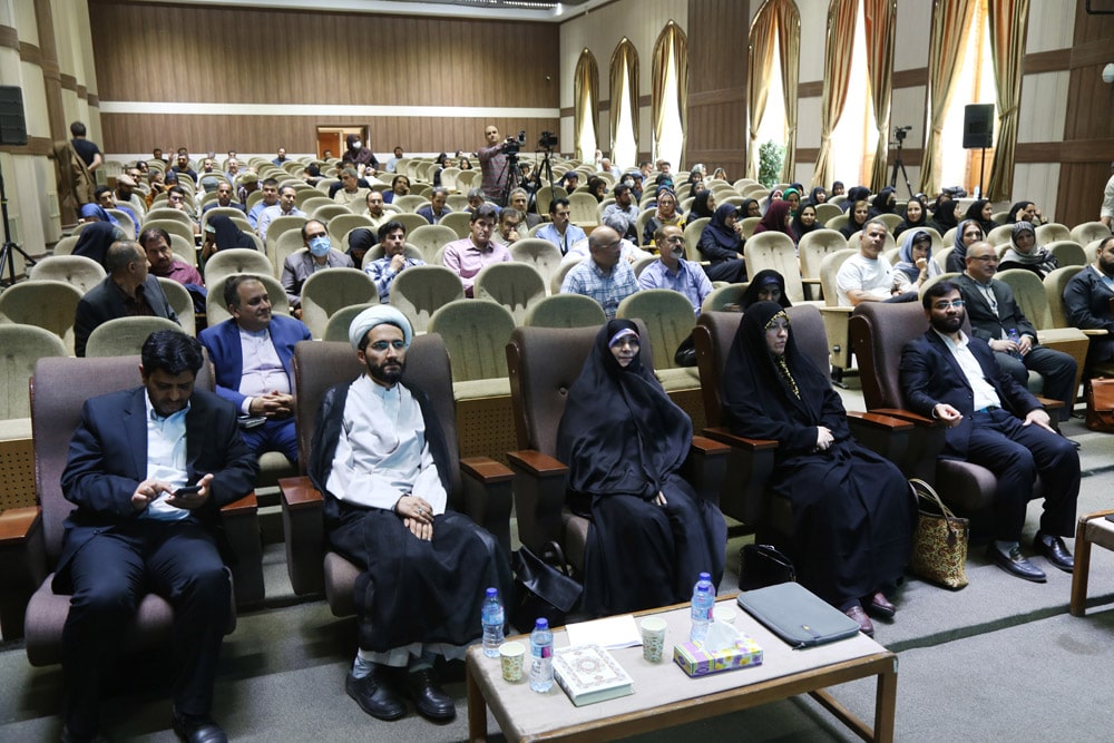 اختتامیه دوازدهمین دوره جشنواره ملی دوسالانه عکس و تصویرگری رشد