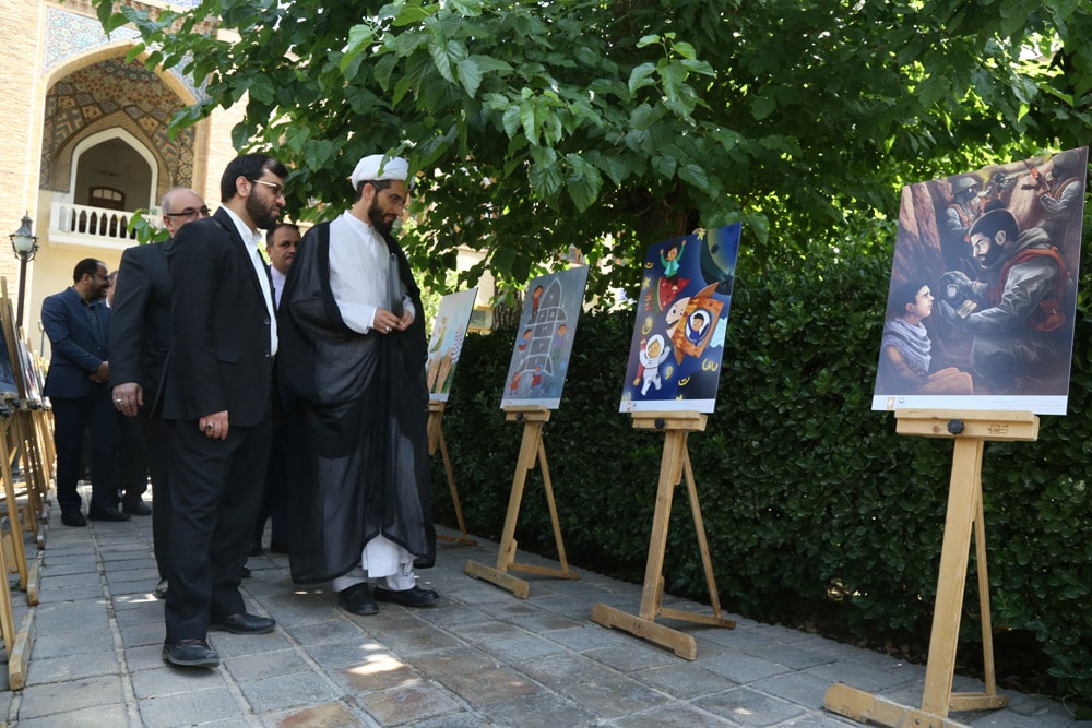 اختتامیه دوازدهمین دوره جشنواره ملی دوسالانه عکس و تصویرگری رشد