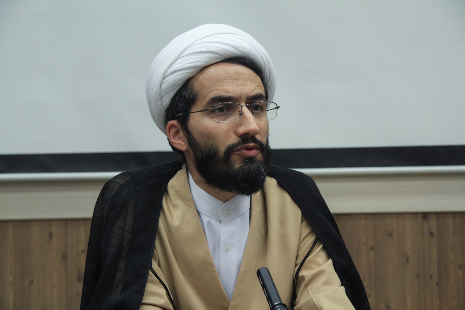 تقدیر از دست‌اندرکاران تولید ماهنامه‌های رشد در پایان دوره سال تحصیلی ۱۴۰۲-۱۴۰۱ در مدرسه دارالفنون