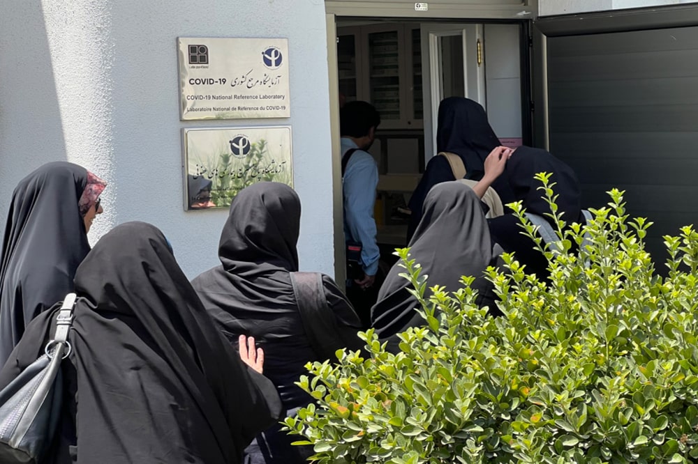 بازدید بانوان دفتر انتشارات و فناوری آموزشی از انستیتو پاستور ایران