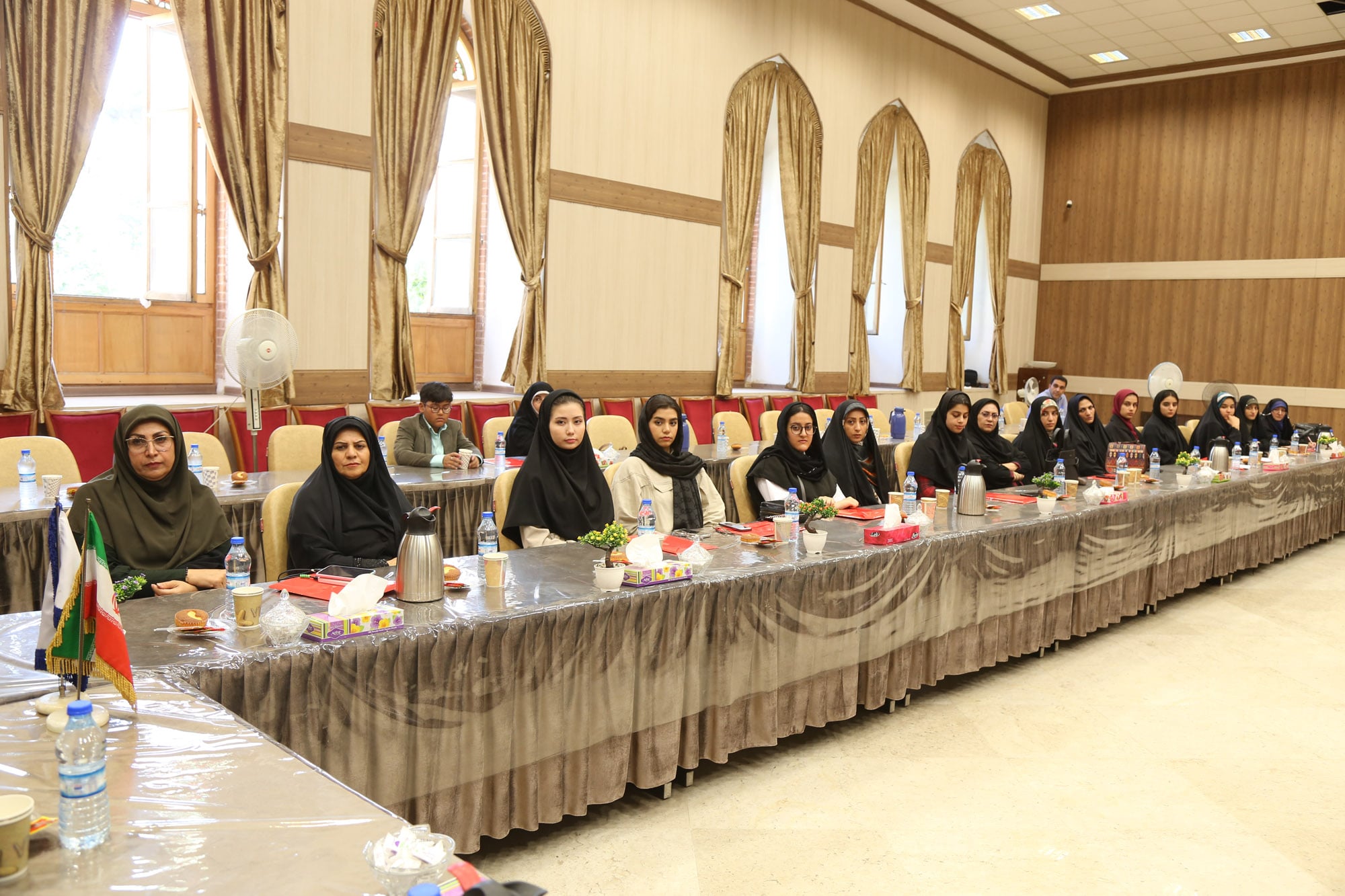 نشست هم‌اندیشی با منتخبین یازدهمین دوره جشنواره ملی تولید محتوای الکترونیکی رشد