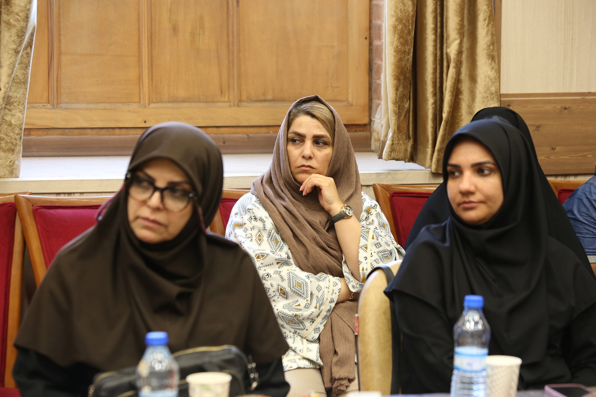 نشست هم‌اندیشی با منتخبین یازدهمین دوره جشنواره ملی تولید محتوای الکترونیکی رشد