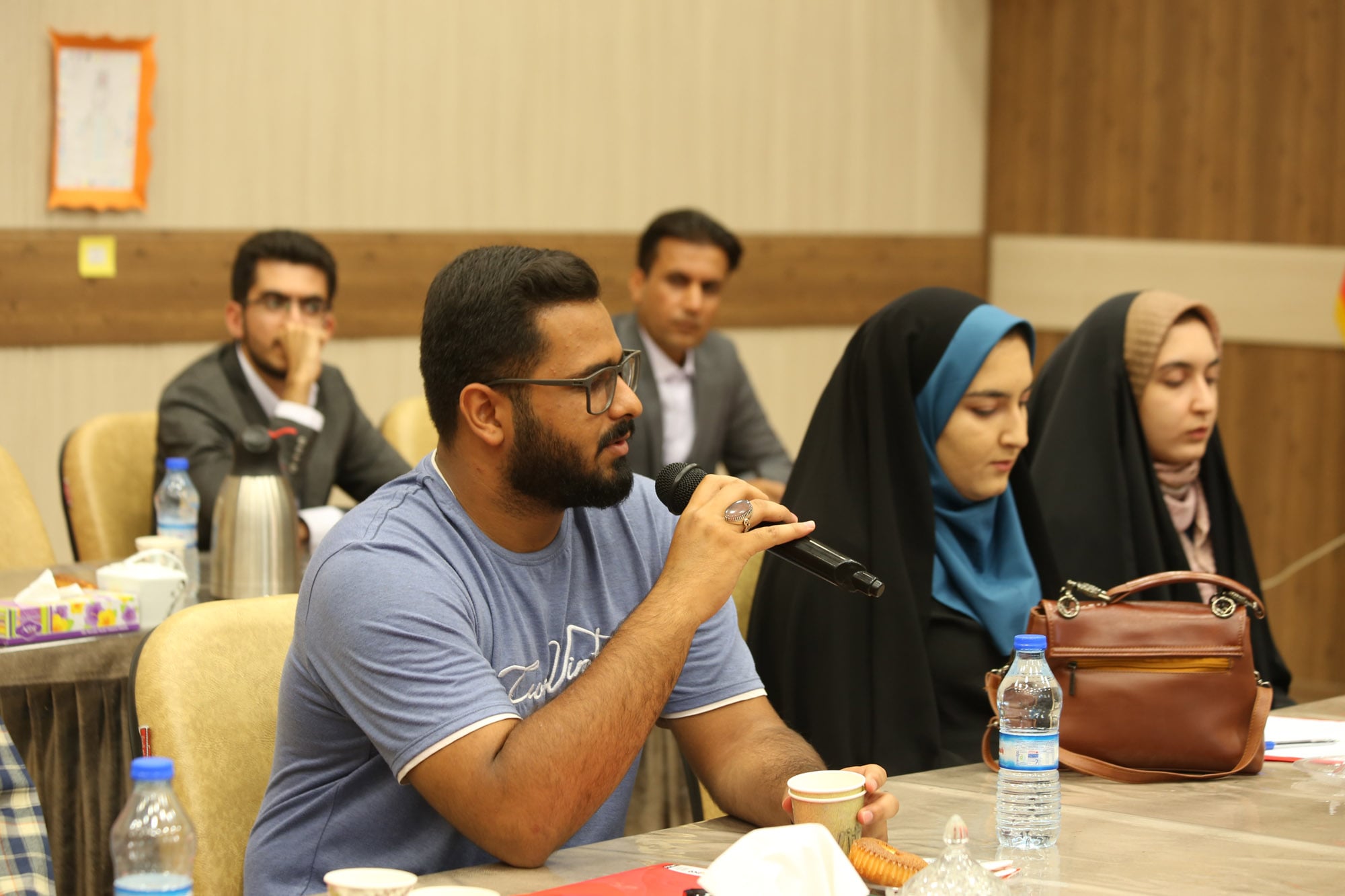 نشست هم‌اندیشی با منتخبین یازدهمین دوره جشنواره ملی تولید محتوای الکترونیکی رشد