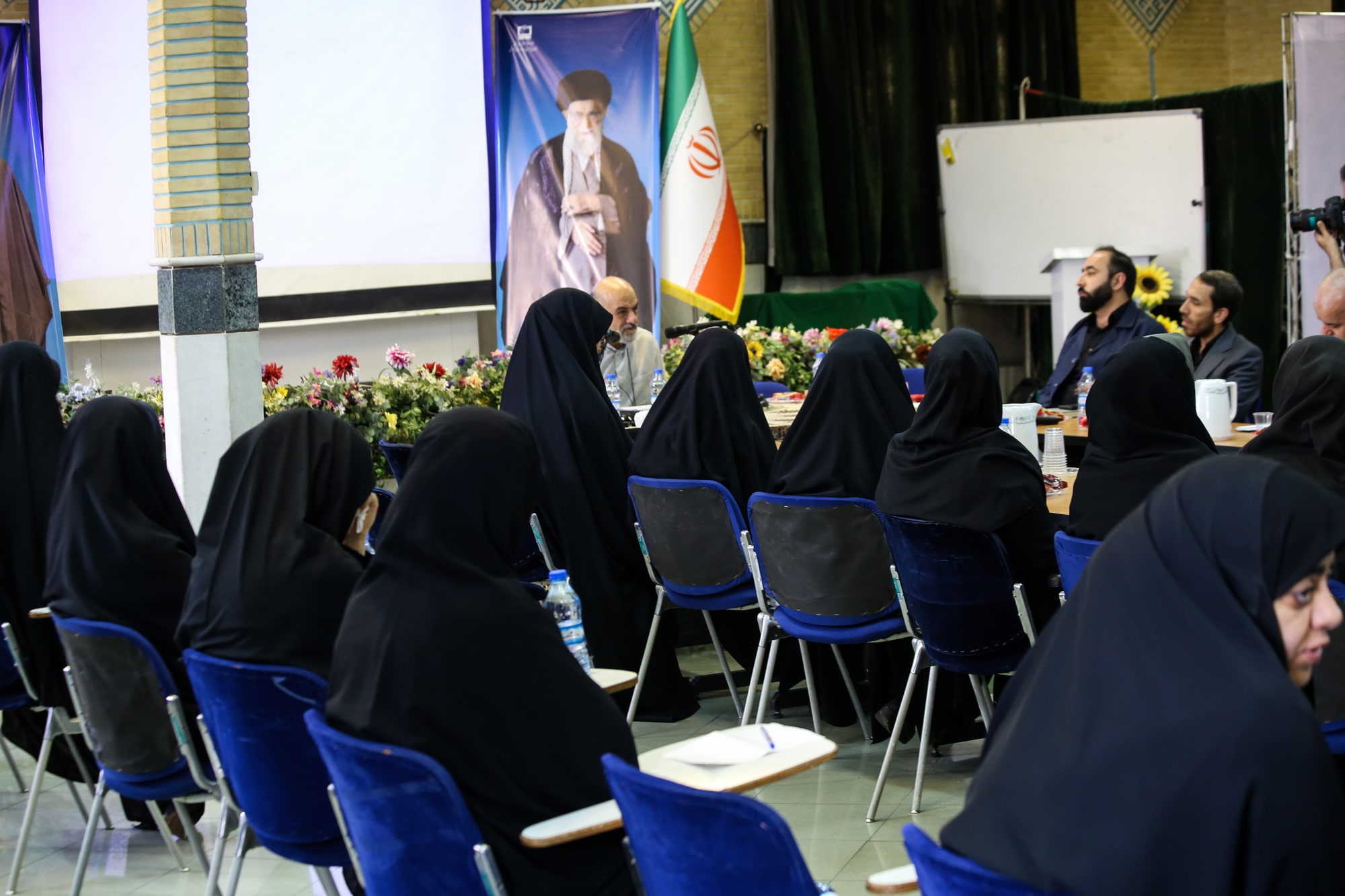 نشست اندیشه‌ورزی مسئله‌ورزی‌های یک نظام مسئله‌مند