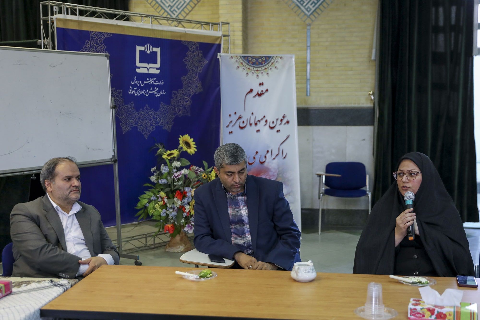 نشست آسیب شناسی جشنواره تولید محتوا