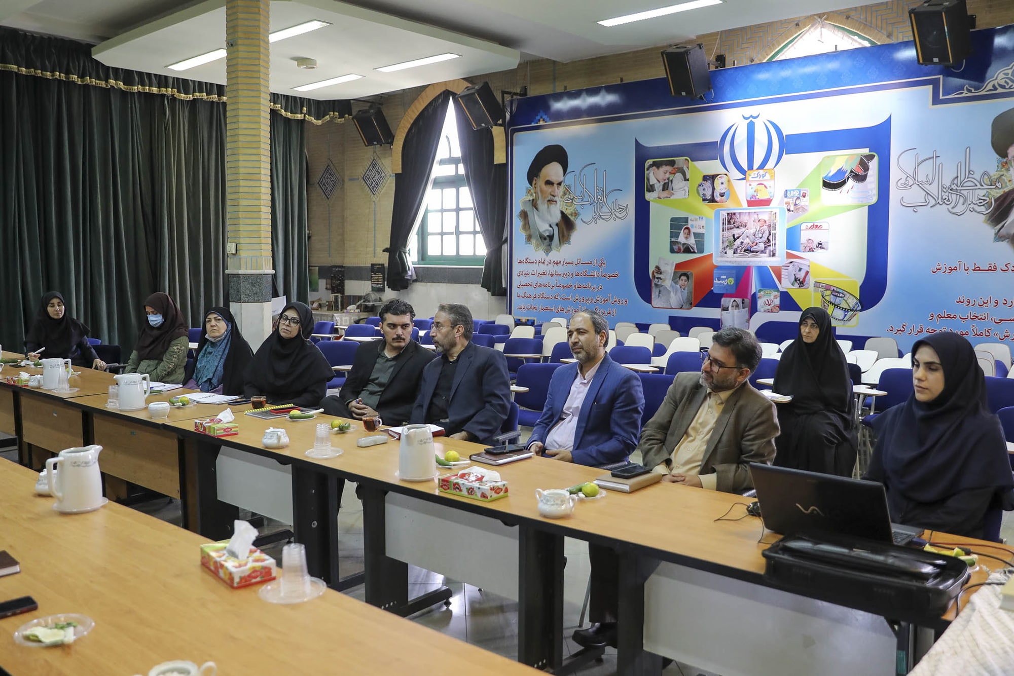 نشست آسیب شناسی جشنواره تولید محتوا