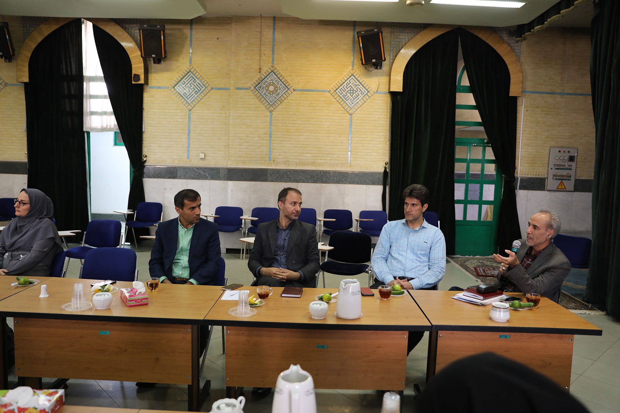 نشست آسیب شناسی جشنواره تولید محتوا