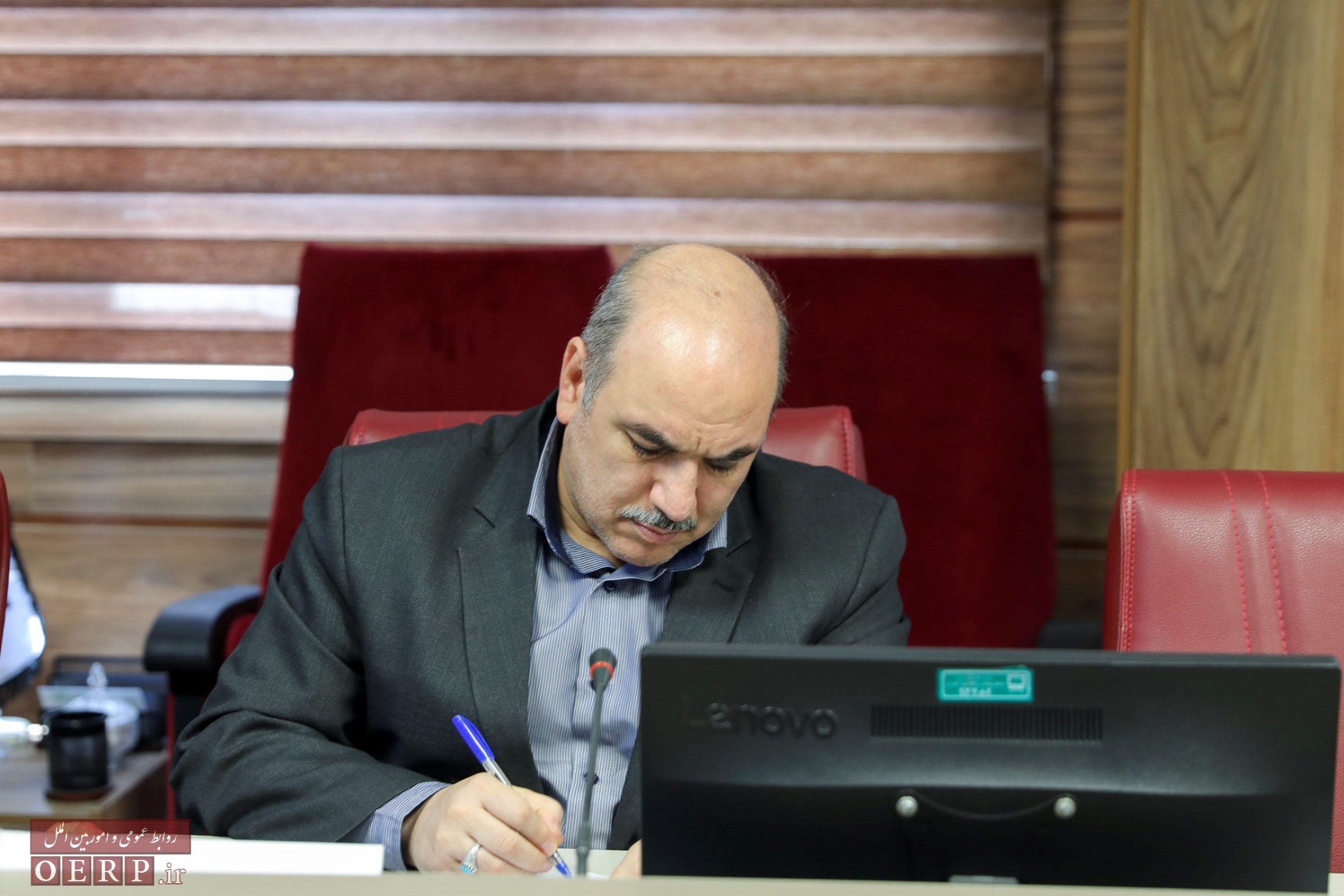 نشست بررسی سند بازطراحی شبکه رشد