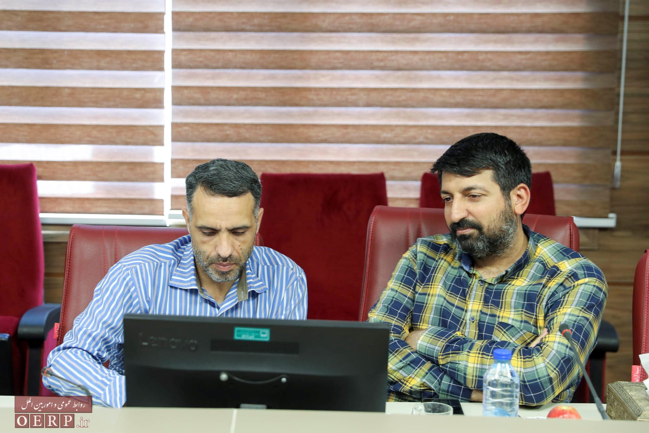 نشست بررسی سند بازطراحی شبکه رشد