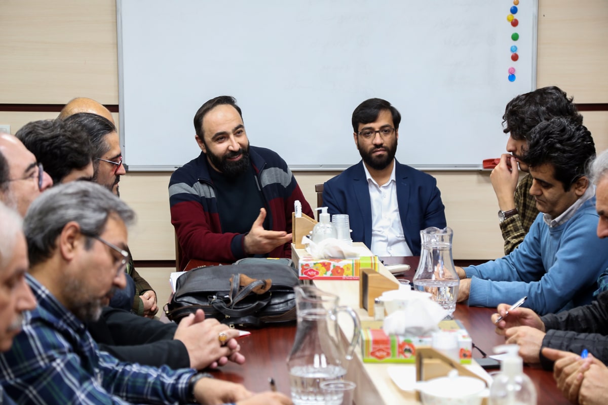 نشست هیئت انتخاب پنجاه‌وسومین دوره جشنواره بین‌المللی فیلم رشد