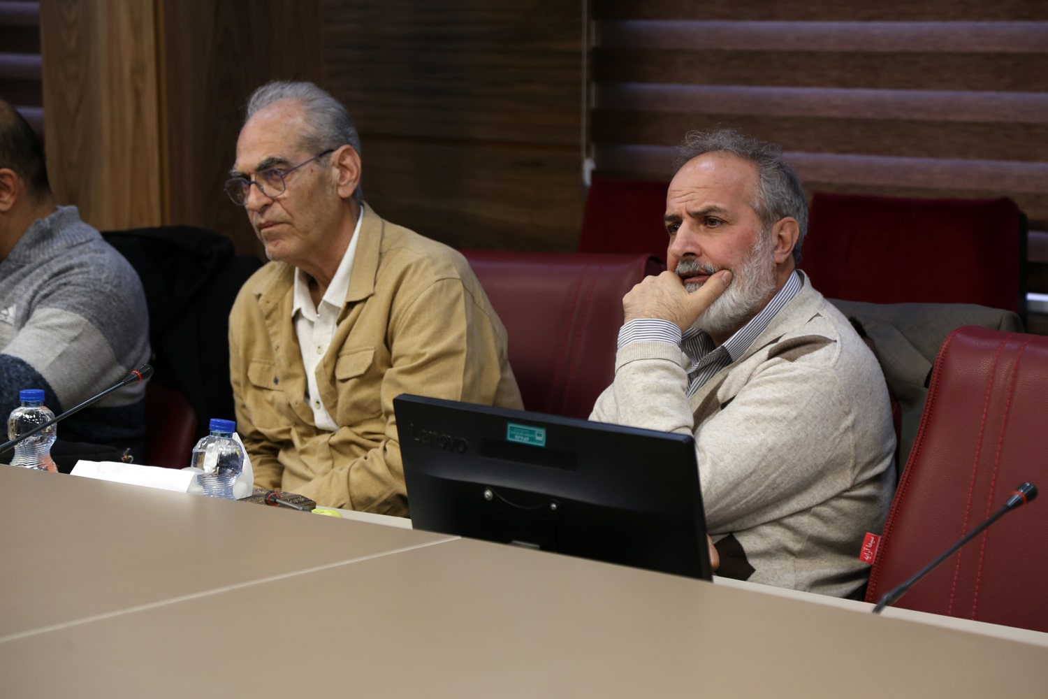 نشست هم‌اندیشی رئیس سازمان پژوهش و برنامه‌ریزی آموزشی با اعضای هیئت داوران و هیئت انتخاب پنجاه‌وسومین دوره جشنواره فیلم رشد