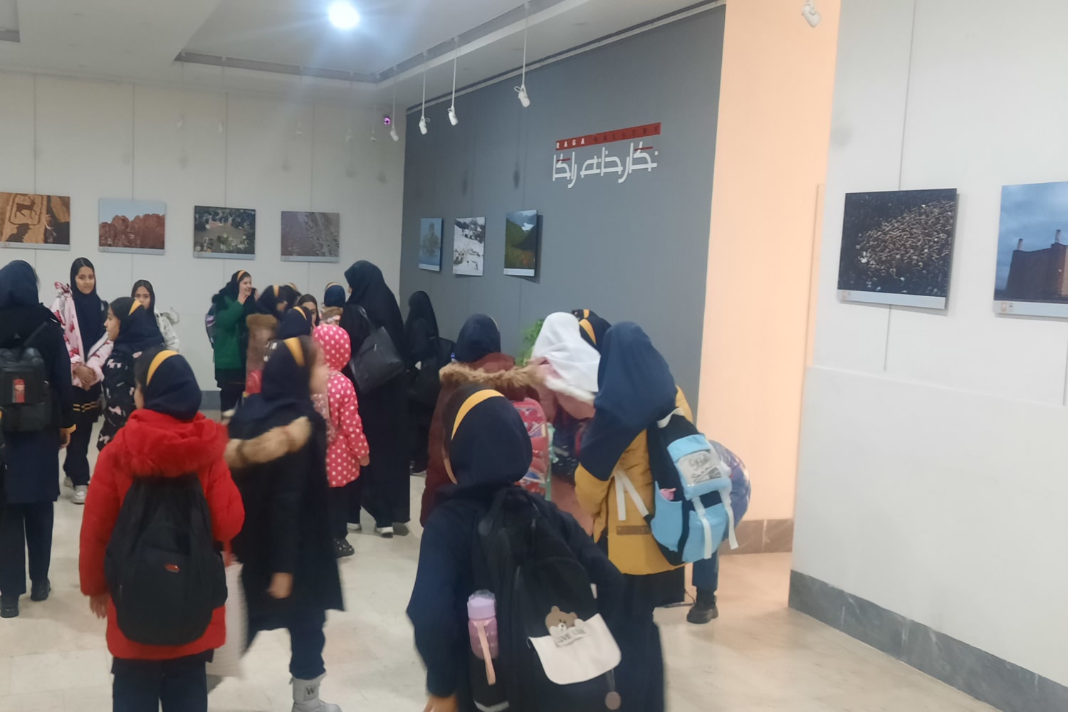 نمایشگاه عکس و تصویرگری رشد در کانون فرهنگی تربیتی سمیه