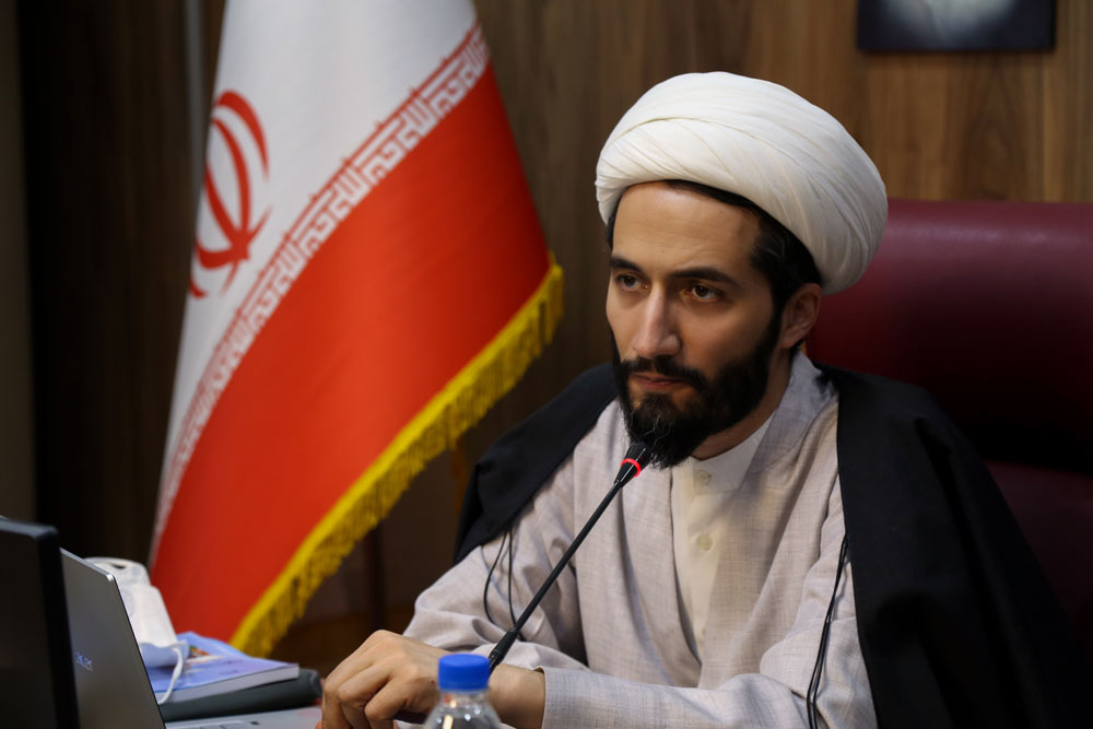 دکتر علی لطیفی