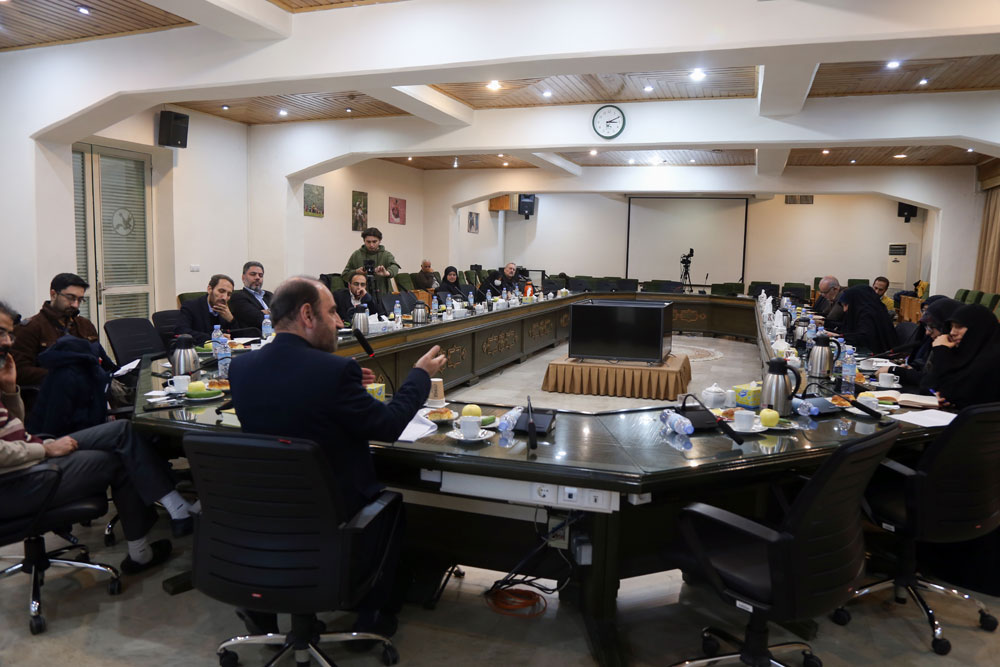 نشست تولید معنا و مفهوم برای کودک