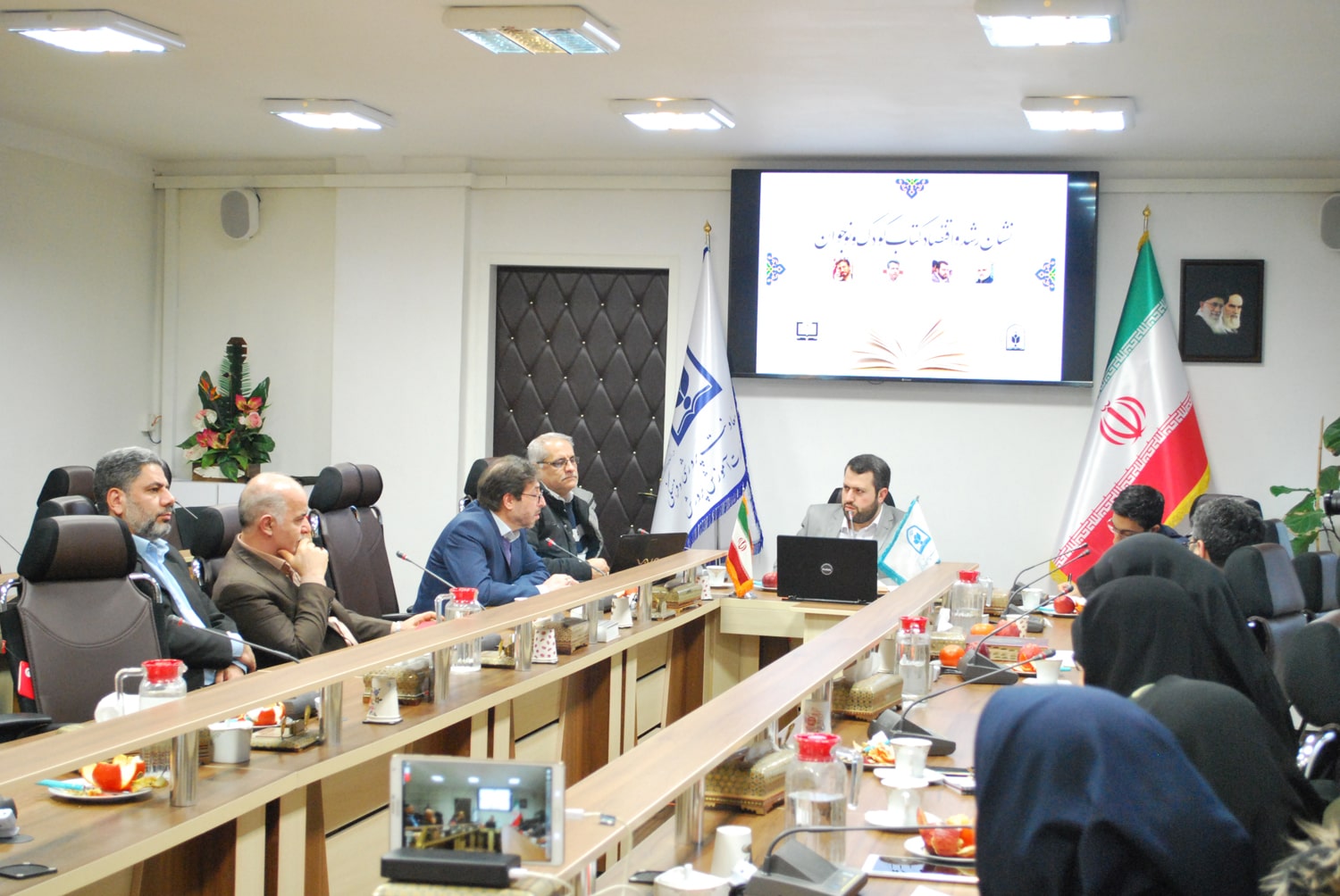 نشست نشان رشد و اقتصاد کتاب کودک و نوجوان؛ ۱۱ بهمن