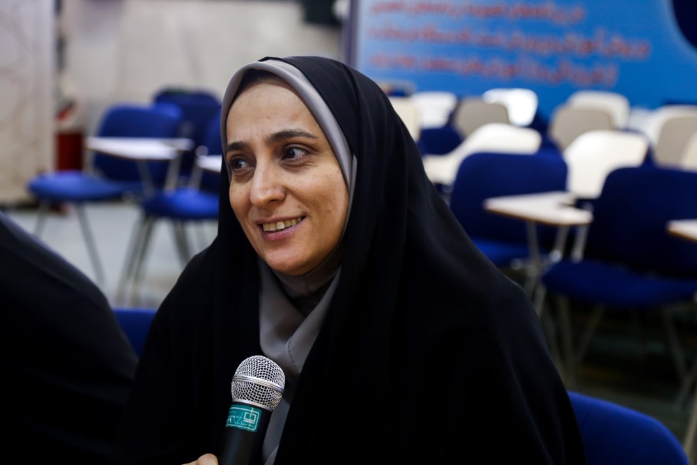 جلسه مدیران منطقه با سردبیران مجله رشد ۵ دی‌ماه