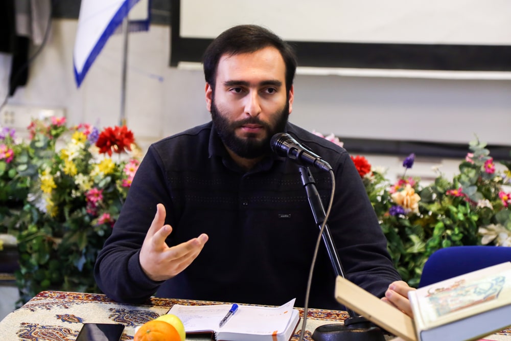 جلسه مدیران منطقه با سردبیران مجله رشد ۵ دی‌ماه