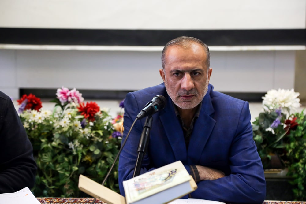 جلسه مدیران منطقه با سردبیران مجله رشد ۵ دی‌ماه