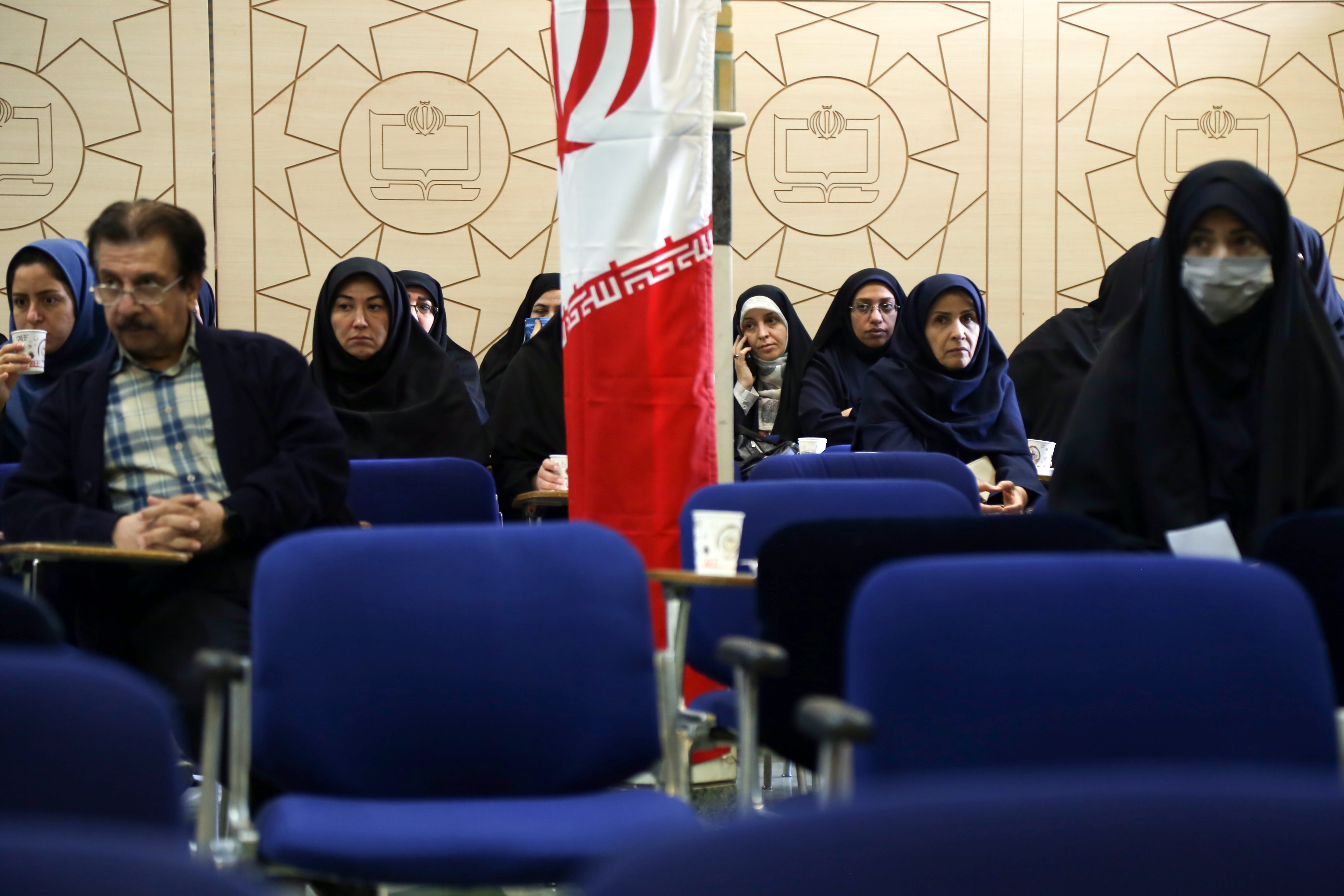 نشست اعضای دفتر انتشارات و فناوری آموزشی با رئیس سازمان پژوهش و برنامه‌ریزی آموزشی