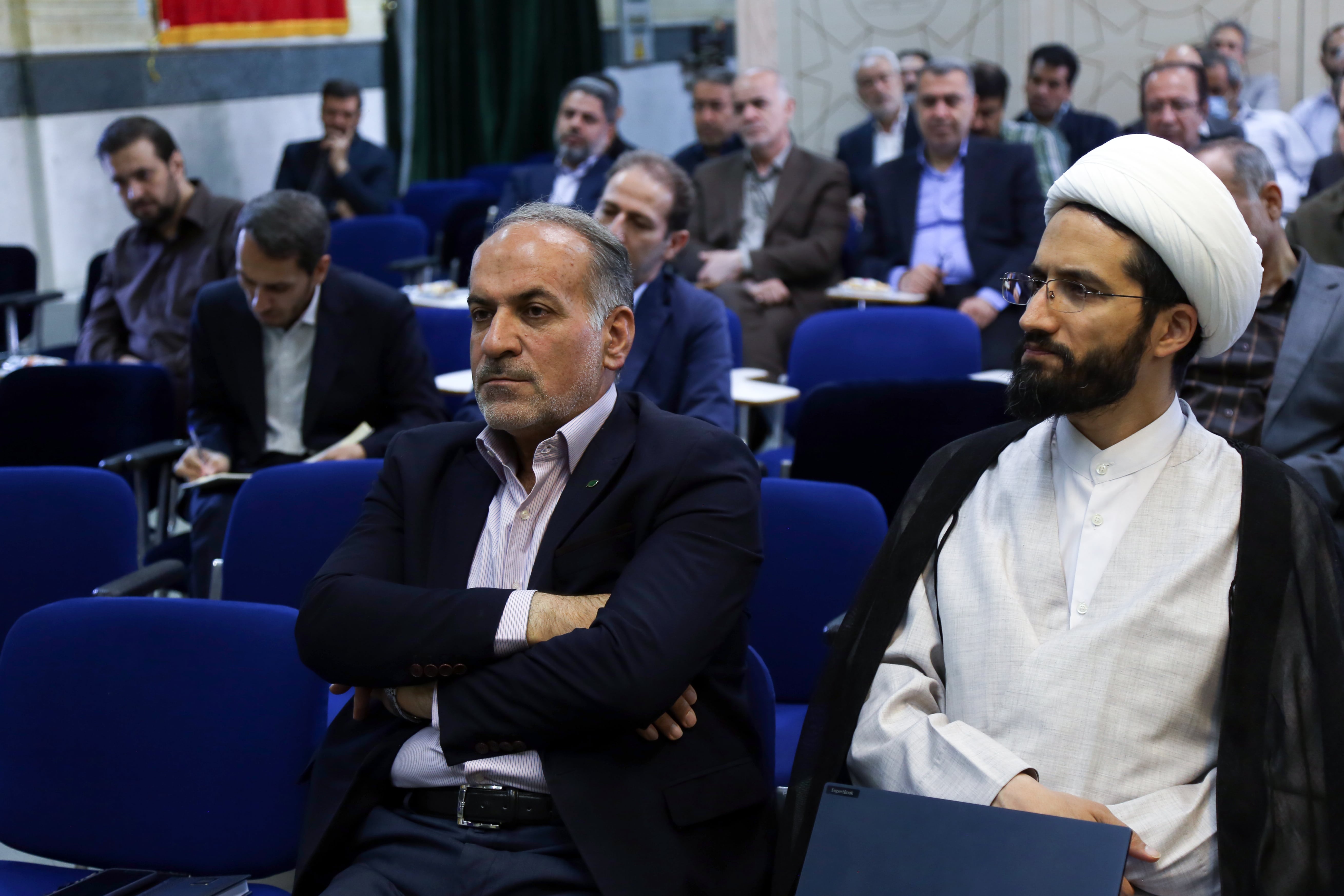 نشست اعضای دفتر انتشارات و فناوری آموزشی با رئیس سازمان پژوهش و برنامه‌ریزی آموزشی