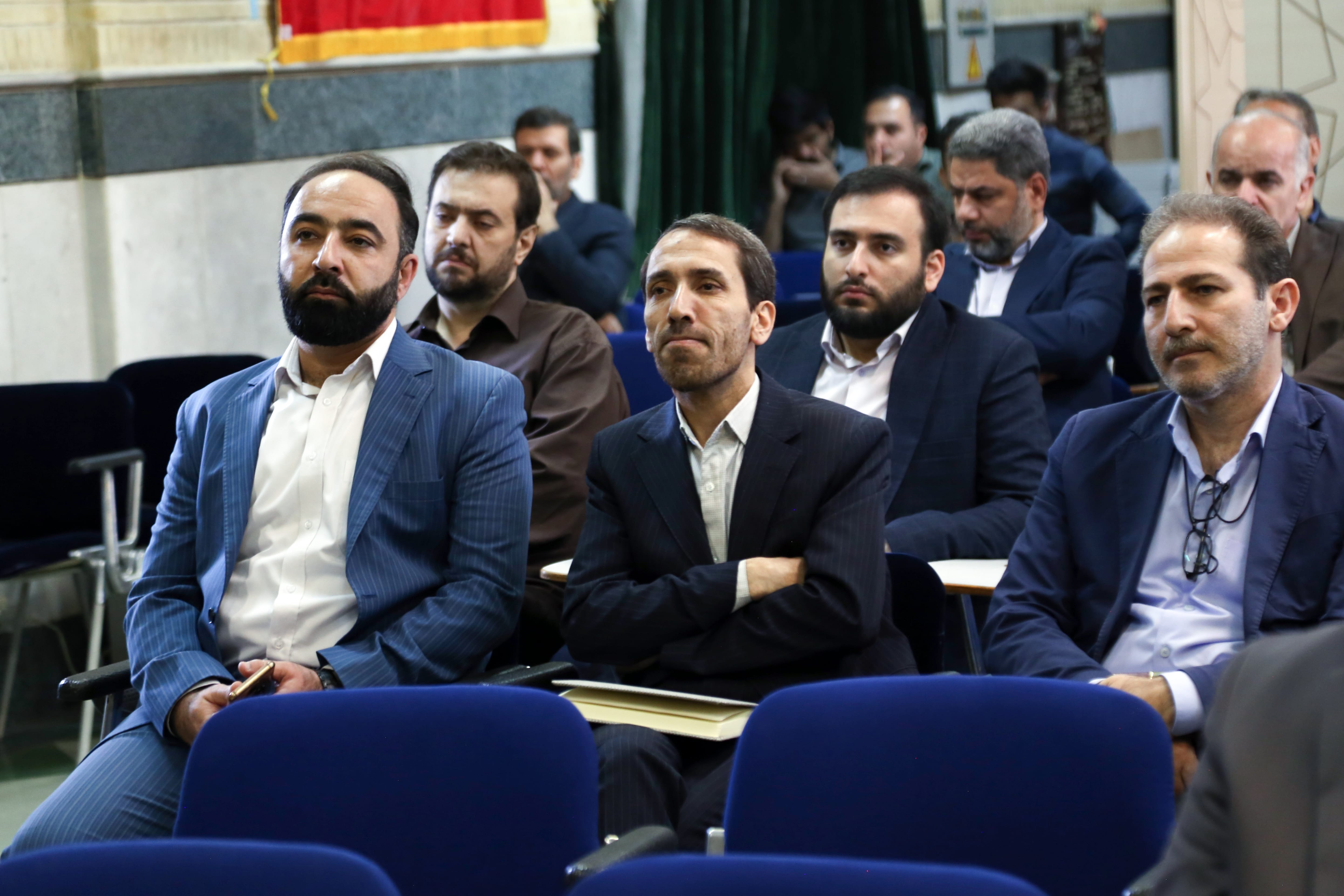 نشست اعضای دفتر انتشارات و فناوری آموزشی با رئیس سازمان پژوهش و برنامه‌ریزی آموزشی