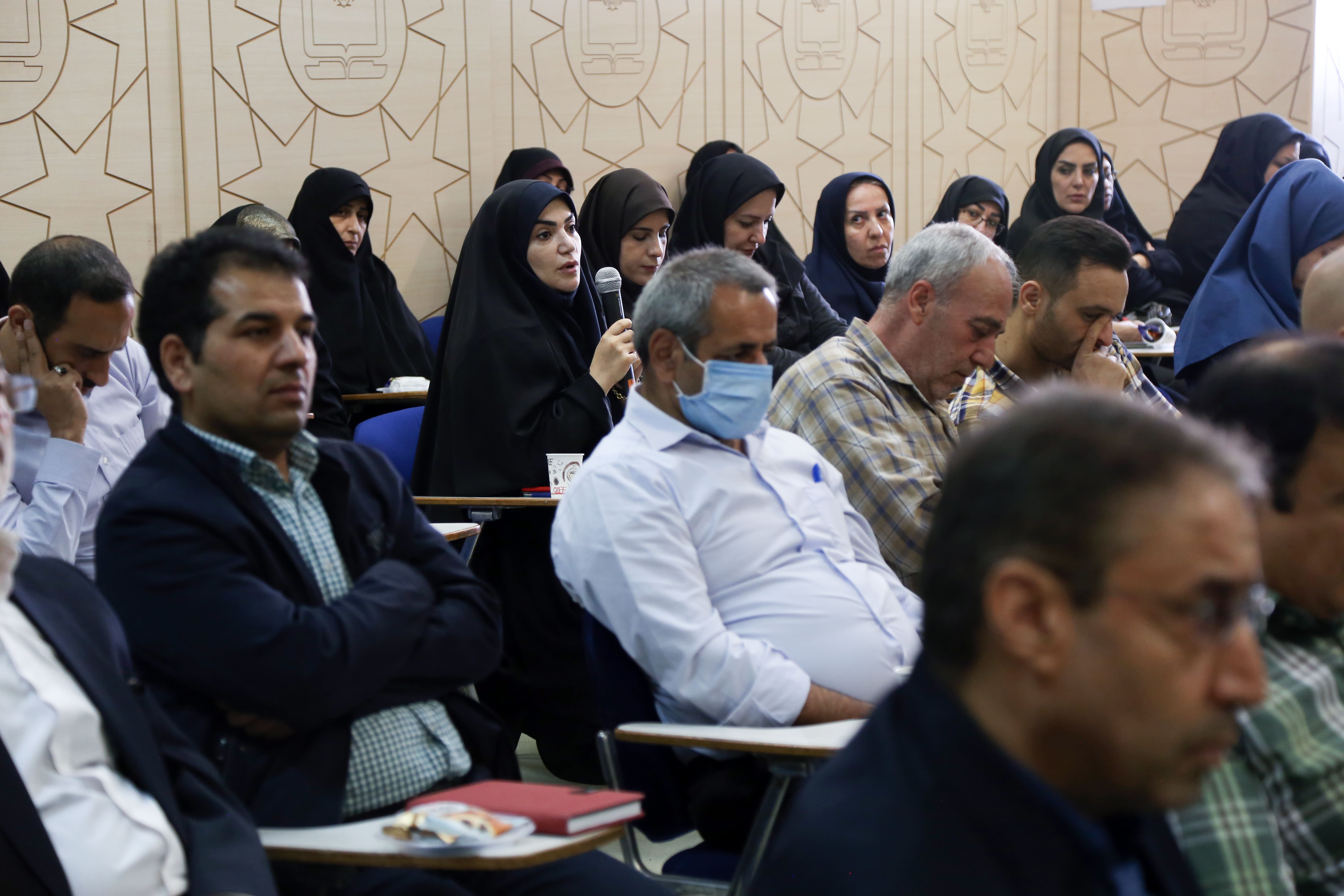 نشست اعضای دفتر انتشارات و فناوری آموزشی با رئیس سازمان پژوهش و برنامه‌ریزی آموزشی