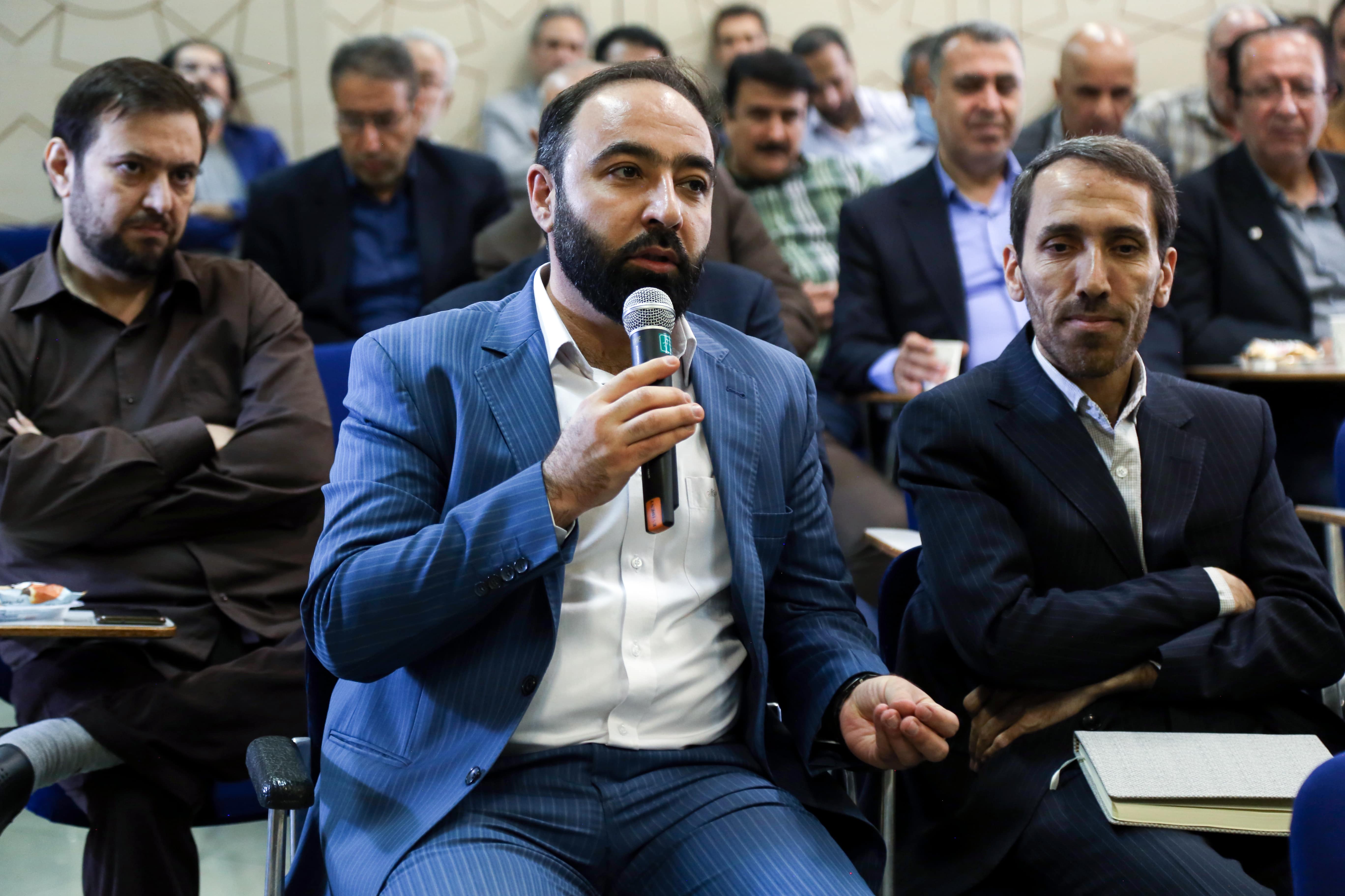 نشست اعضای دفتر انتشارات و فناوری آموزشی با رئیس سازمان پژوهش و برنامه‌ریزی آموزشی