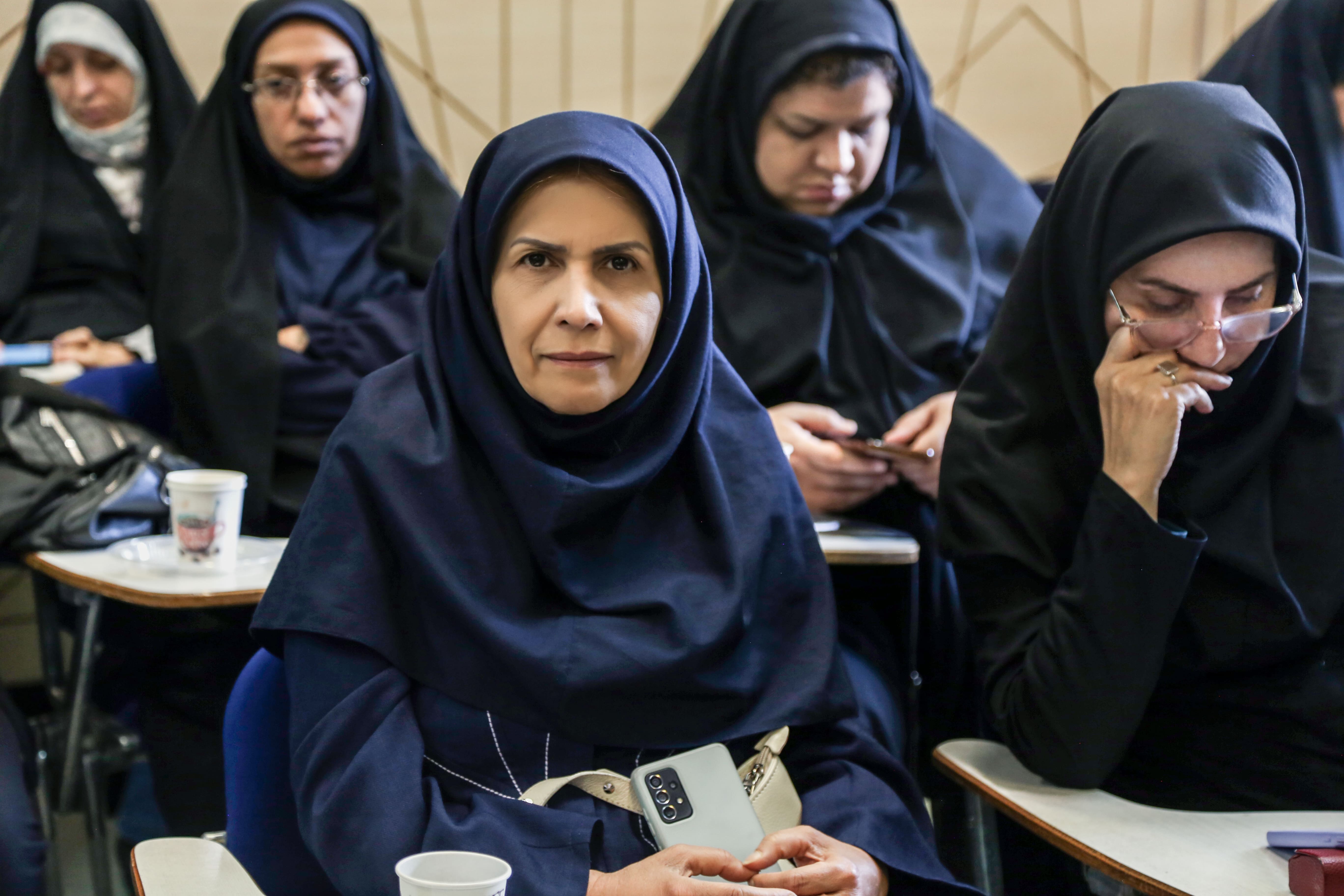 نشست اعضای دفتر انتشارات و فناوری آموزشی با رئیس سازمان پژوهش و برنامه‌ریزی آموزشی