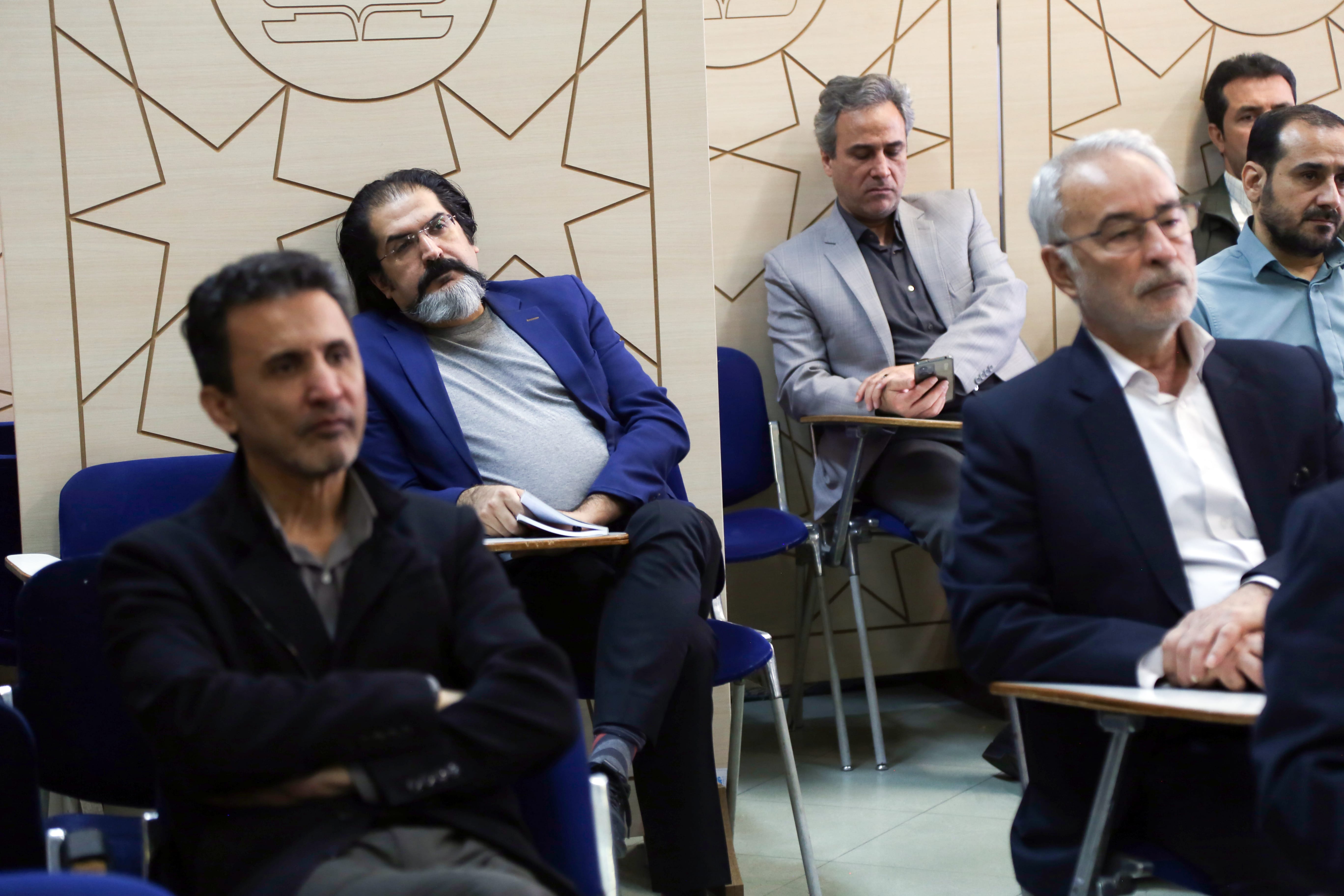 نشست اعضای دفتر انتشارات و فناوری آموزشی با رئیس سازمان پژوهش و برنامه‌ریزی آموزشی