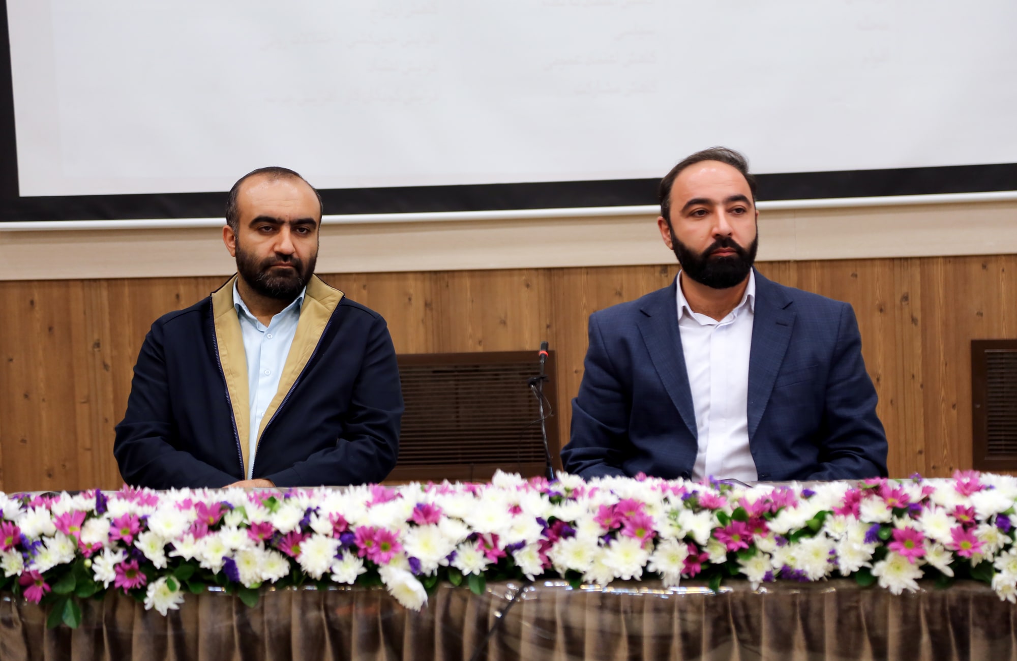 نشست نوجوانان و مسئله آسیب‌های اجتماعی