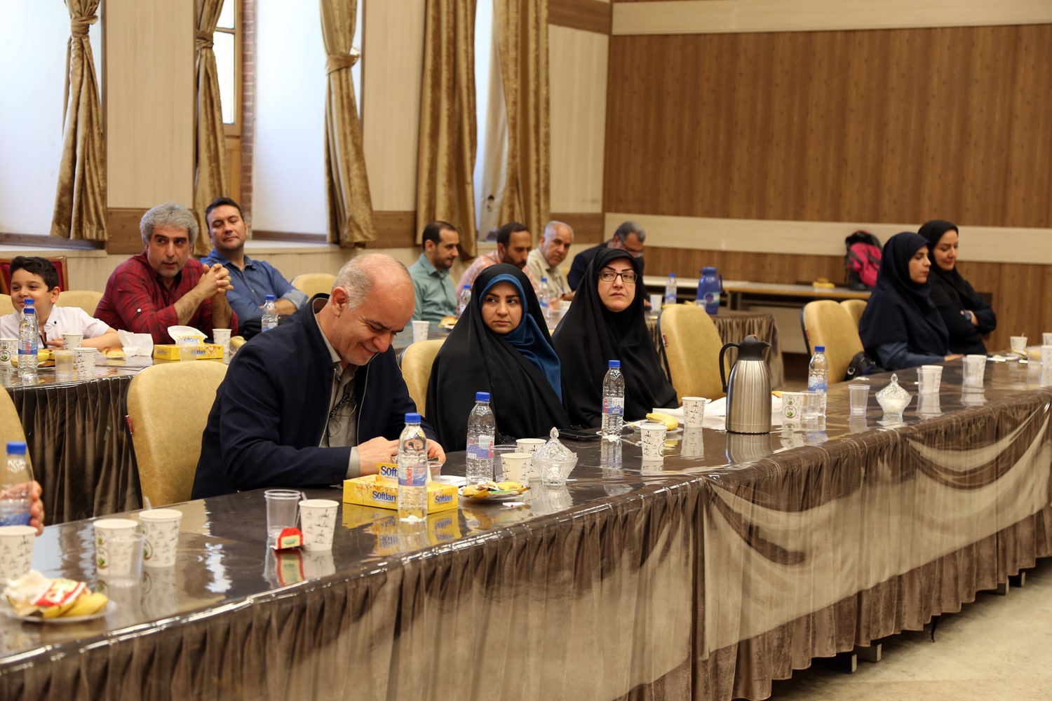 نشست نوجوانان و مسئله آسیب‌های اجتماعی