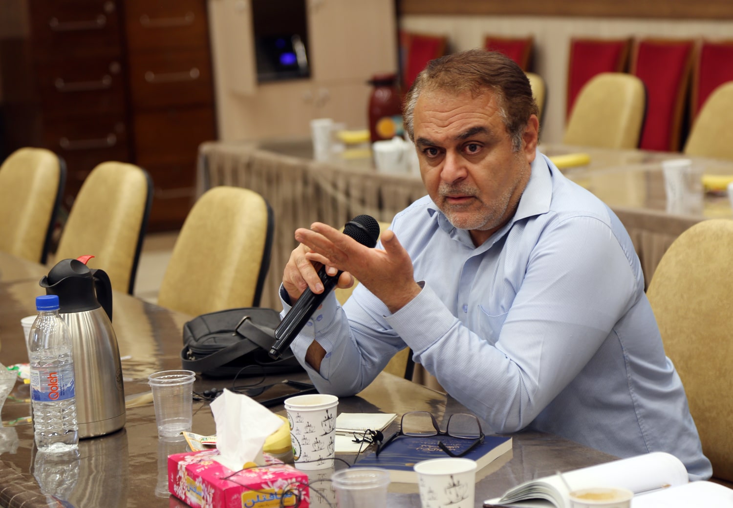 نشست نوجوانان و مسئله آسیب‌های اجتماعی