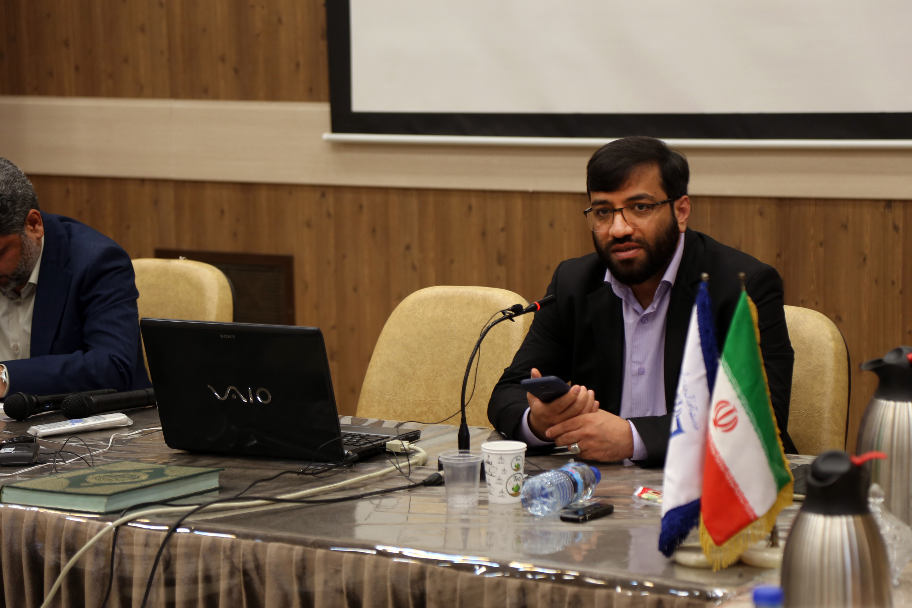 نشست کنش‌گری با رسانه‌‌های آموزشی در مواجهه با کی‌پاپ، انیمه و تیک‌تاک