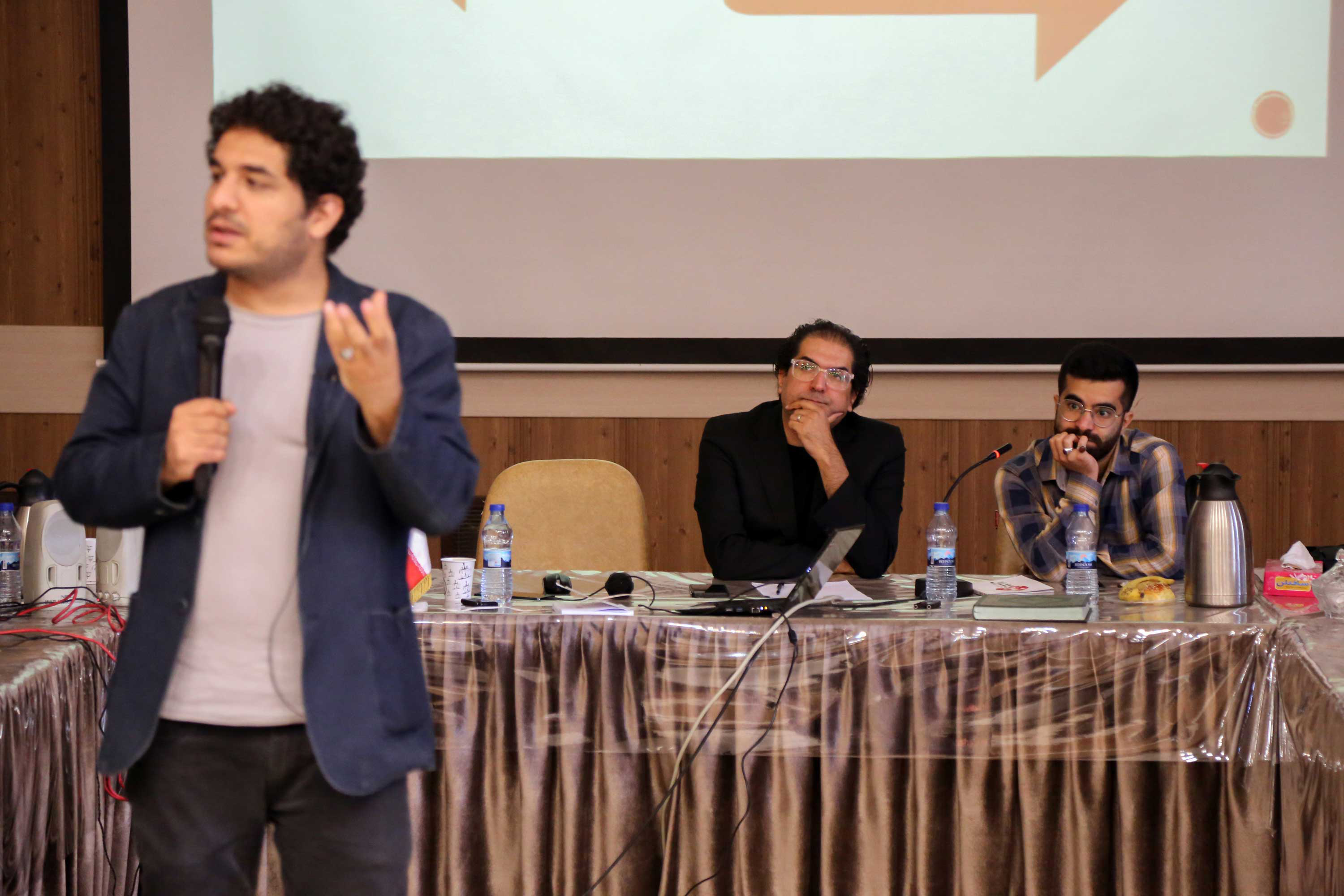 نشست کنش‌گری با رسانه‌‌های آموزشی در مواجهه با کی‌پاپ، انیمه و تیک‌تاک