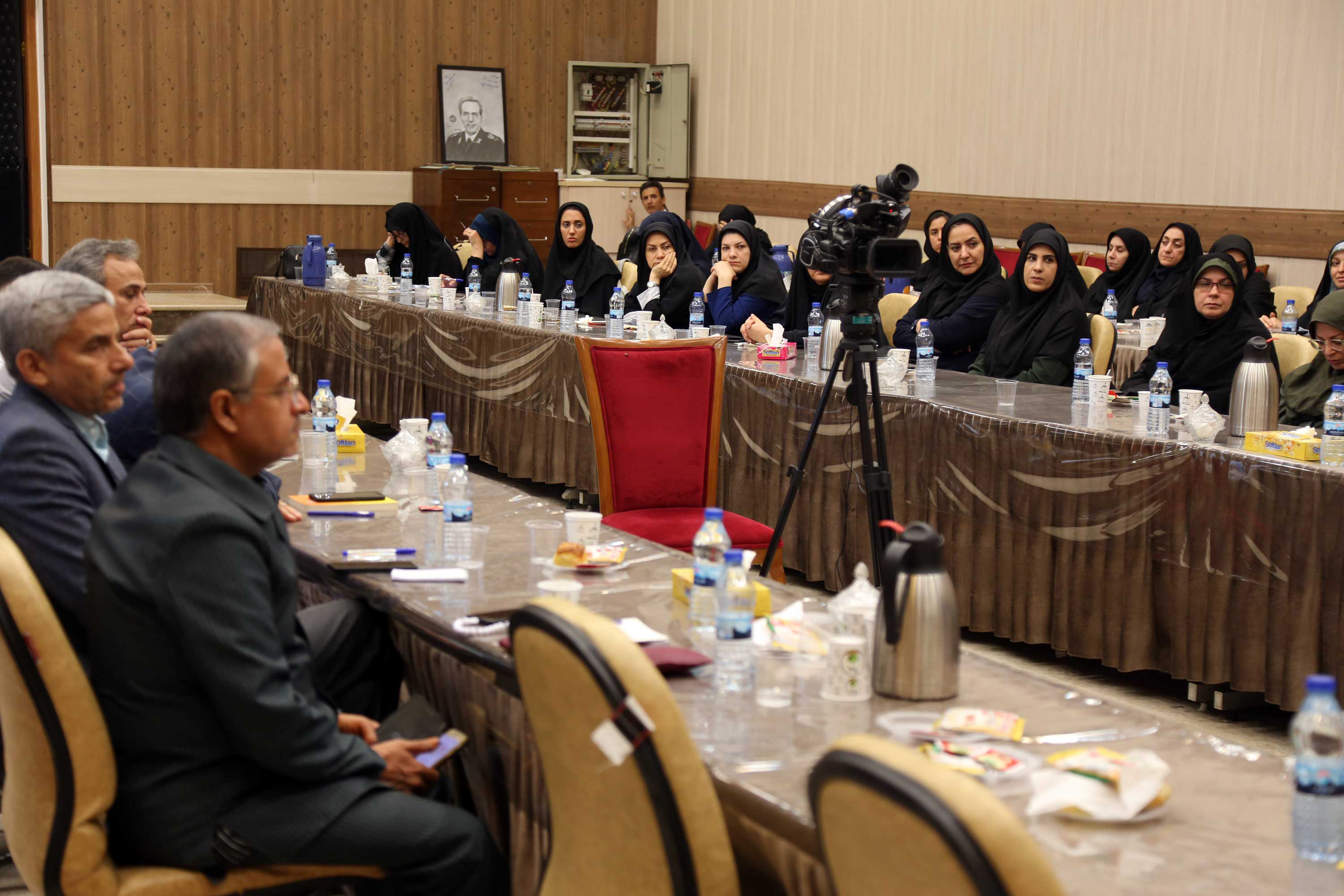 نشست کنش‌گری با رسانه‌‌های آموزشی در مواجهه با کی‌پاپ، انیمه و تیک‌تاک