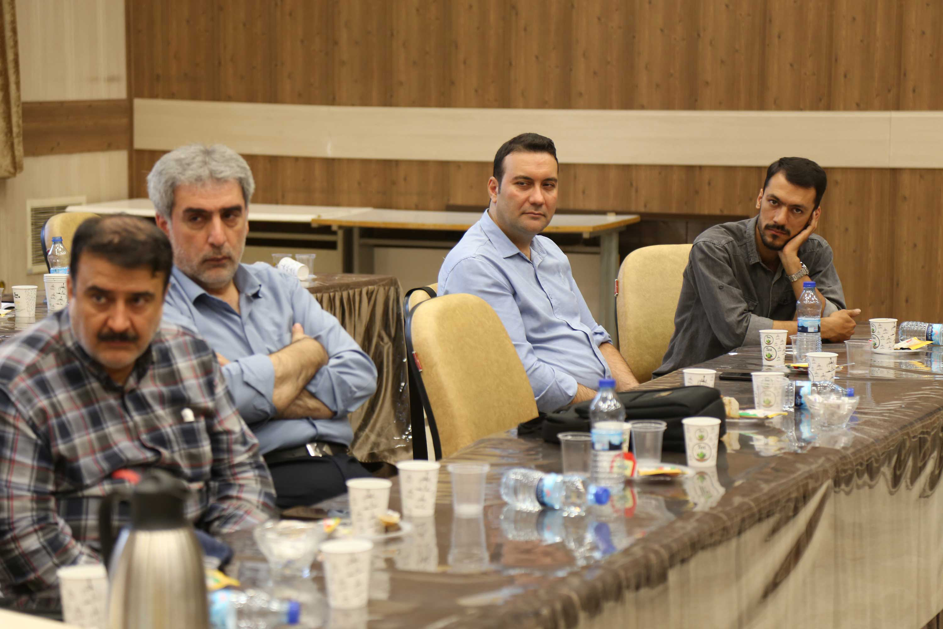 نشست کنش‌گری با رسانه‌‌های آموزشی در مواجهه با کی‌پاپ، انیمه و تیک‌تاک