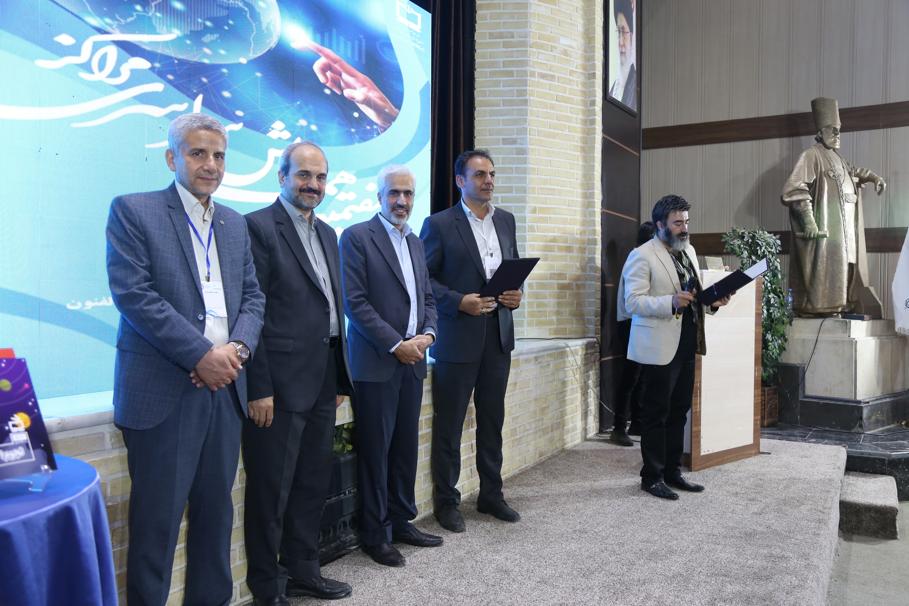 هفتمین همایش کشوری مدیران مراکز بنیاد ICDL ایران